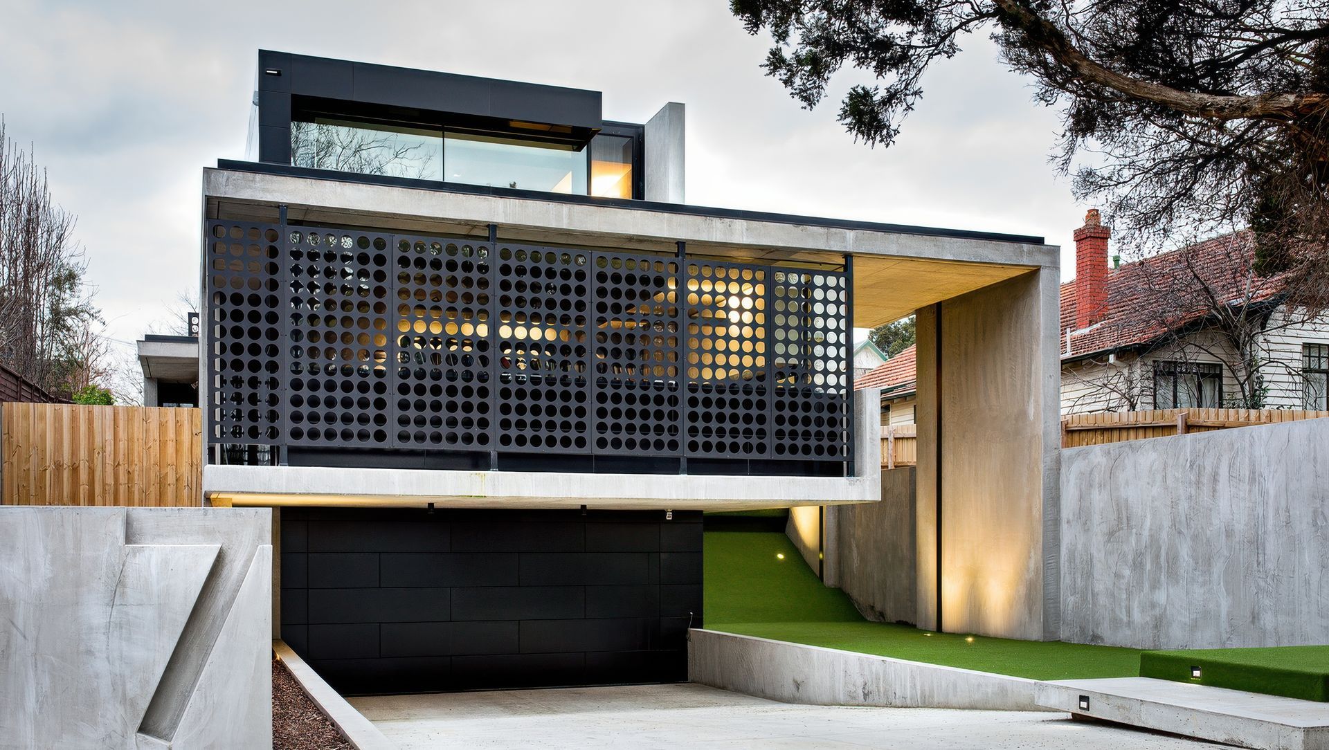 Surrey Hills House banner