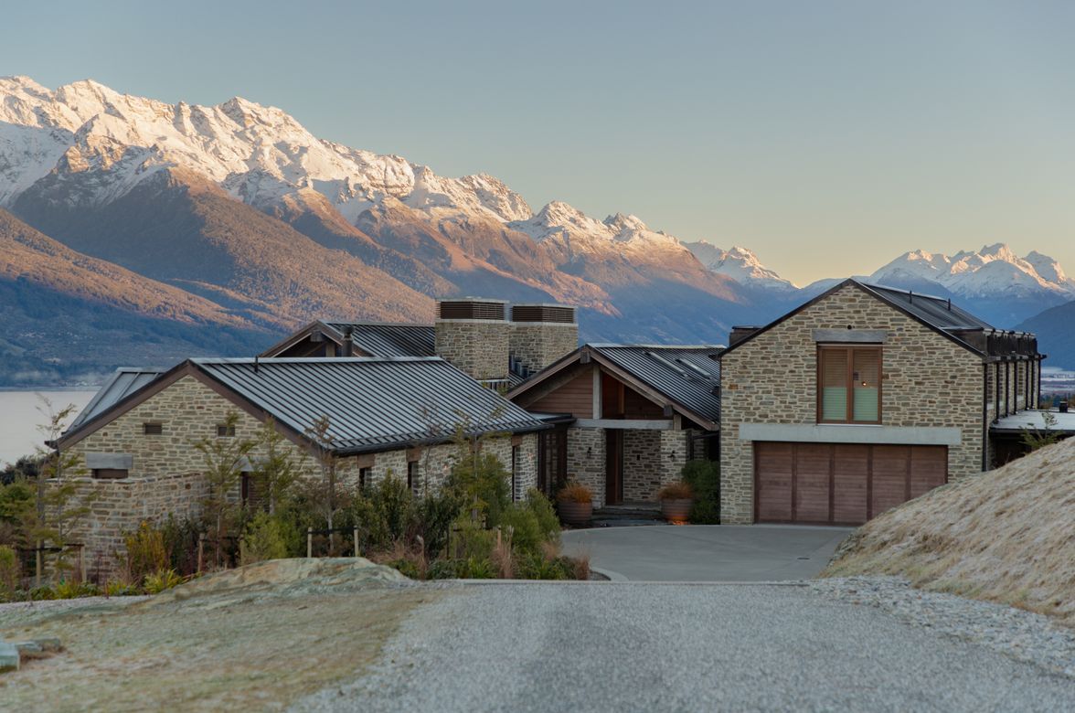 Manukard Gard | Project of the Month