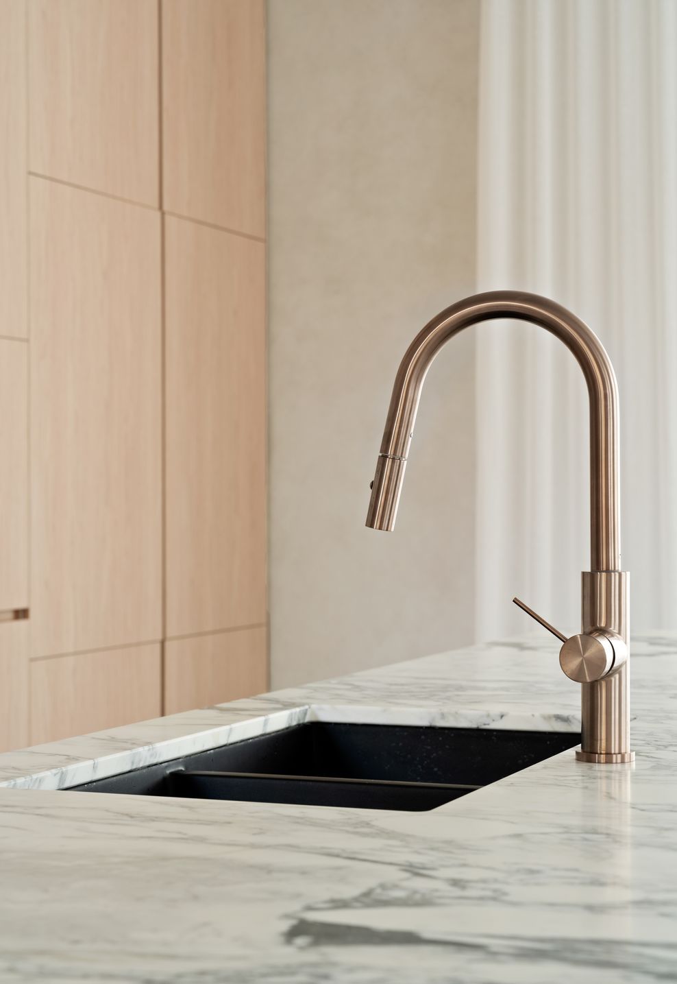 Mecca-Smart-Kitchen-Brushed-Bronze-3.jpg