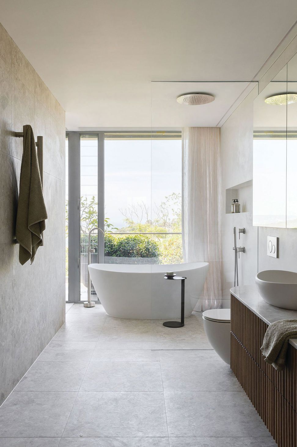Mosman-northshoreSydney-interiordesign-bathroomvanity-shower-luxurybathroom-studiobelle-luxuryhomes-european-stone-sydneyharbourviews.jpg