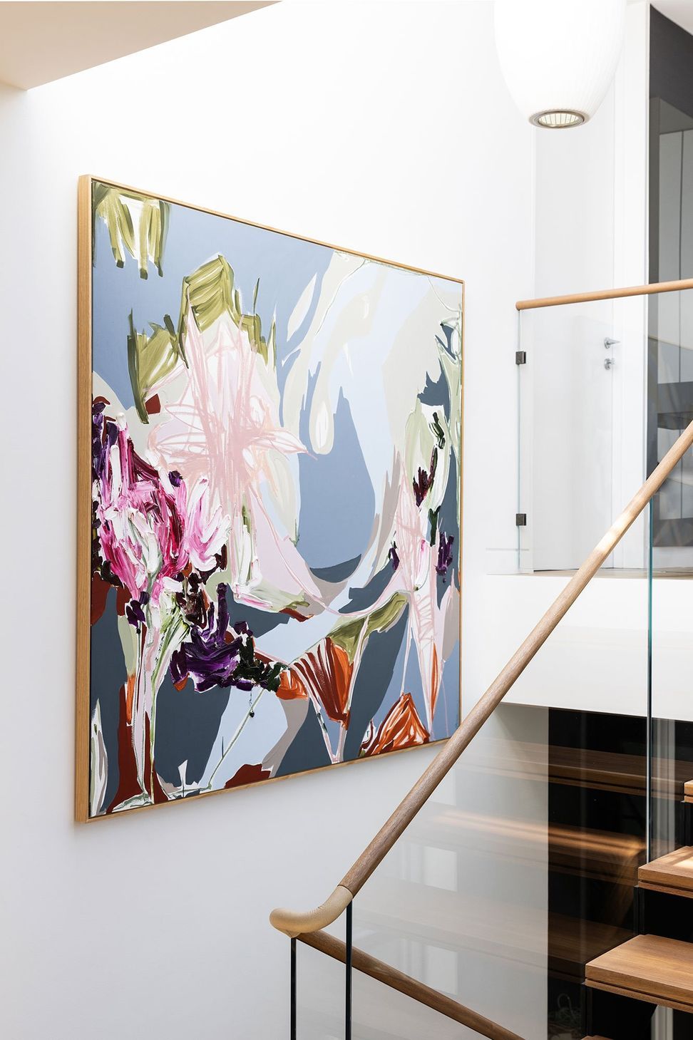 Mosman-northshoreSydney-interiordesign-stairwell-modernart-studiobelle-luxuryhomes-european-stone-.jpg