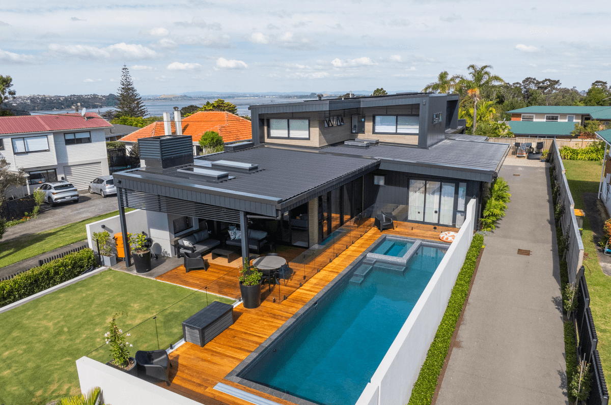 Cliff  View MasterClass