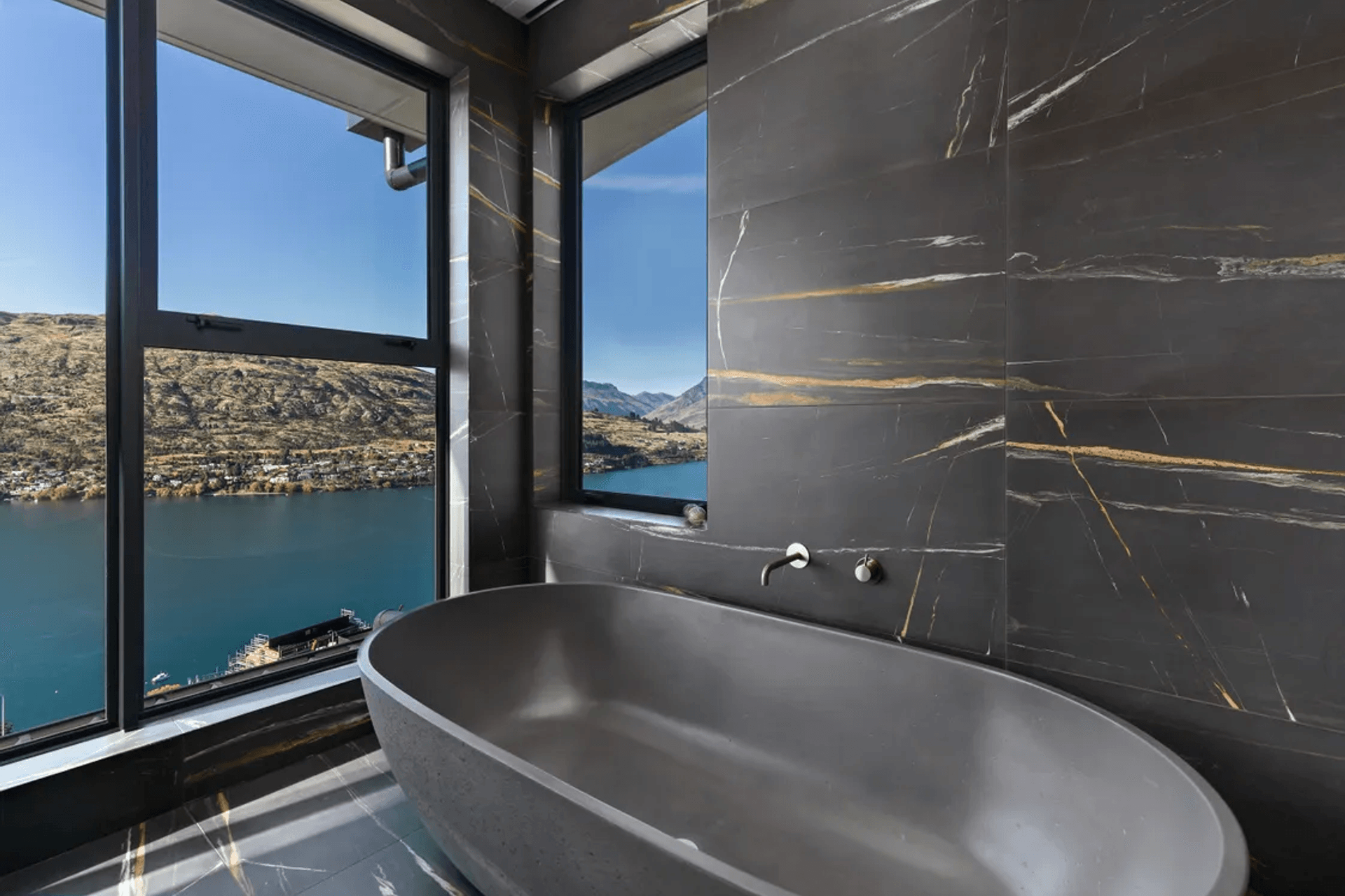 Lynch Lane,  Queenstown