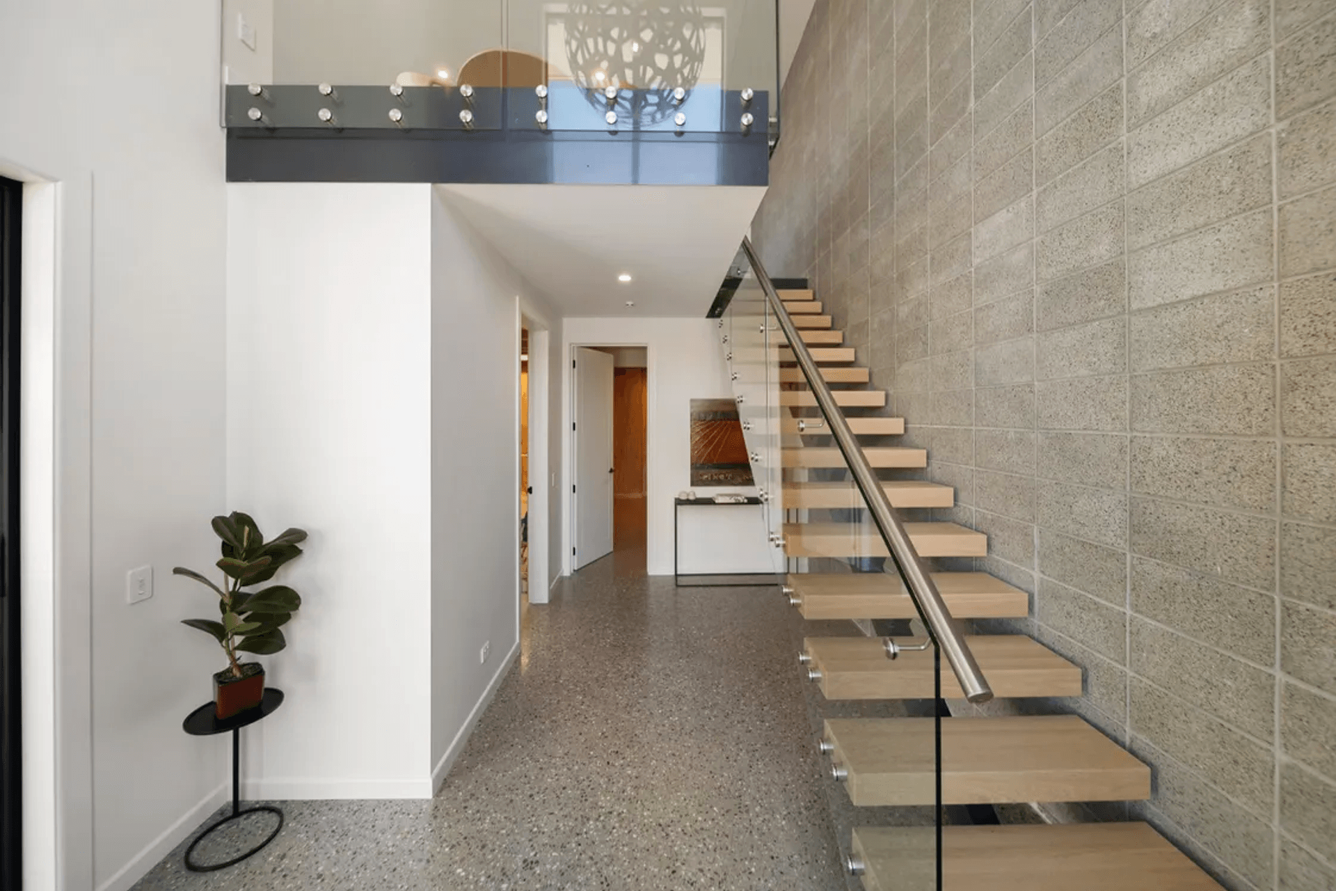 Lynch Lane,  Queenstown