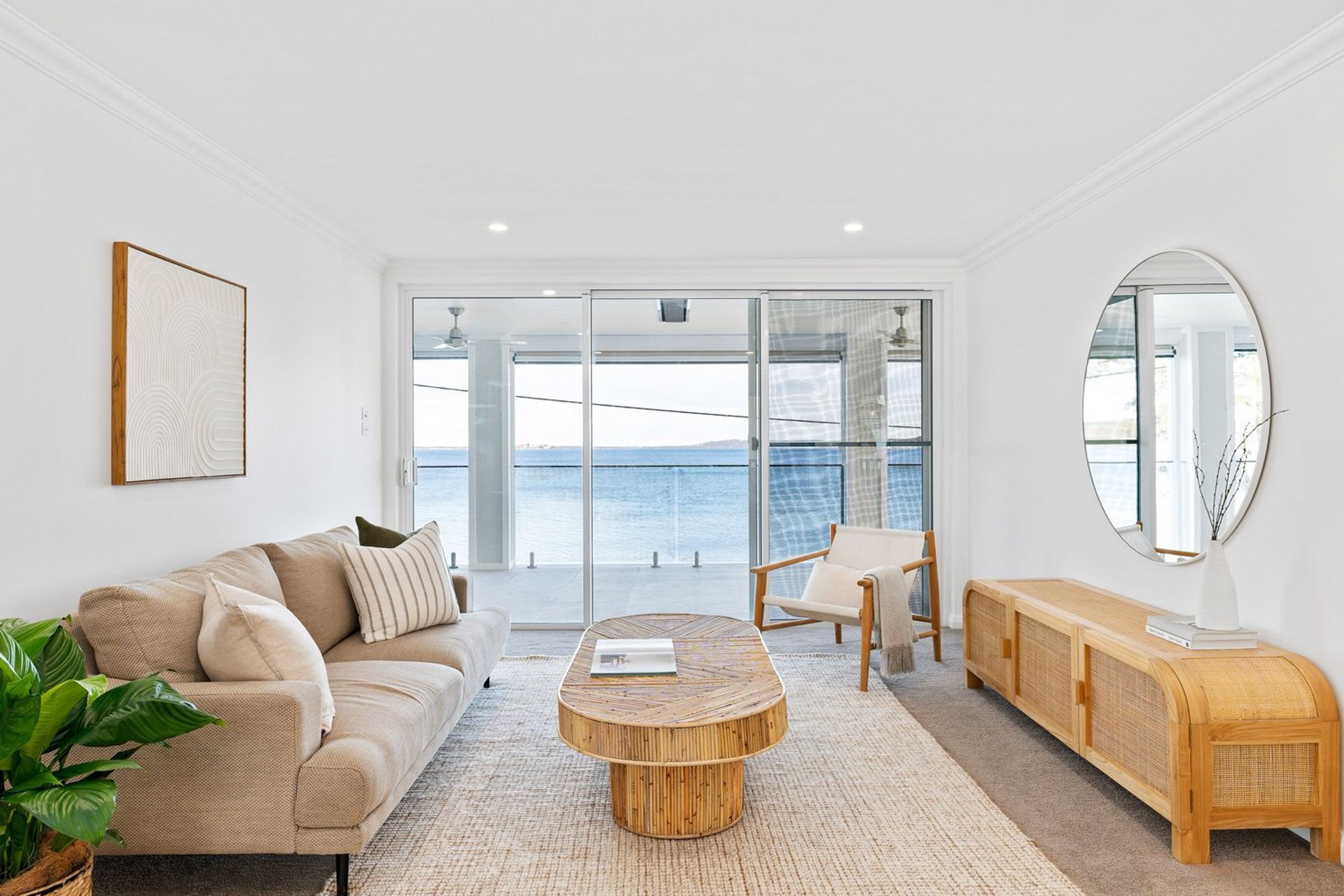 Bolton Point Residence - High End Residential