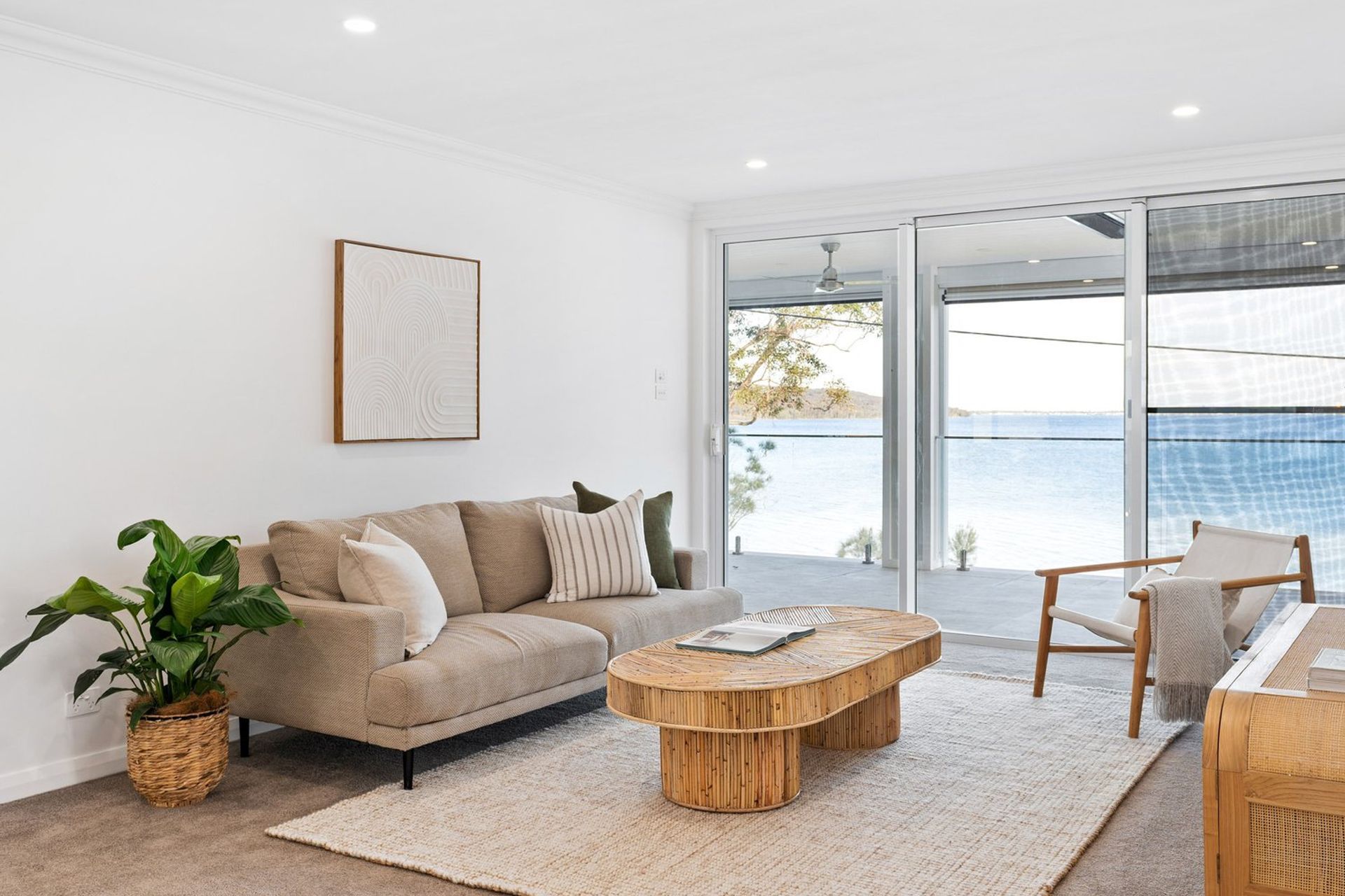 Bolton Point Residence - High End Residential