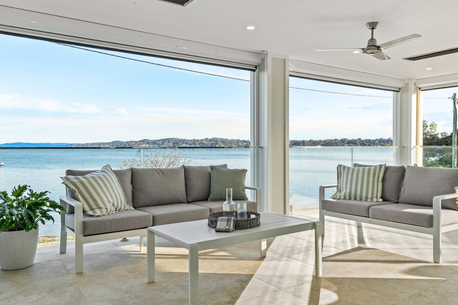 Bolton Point Residence - High End Residential