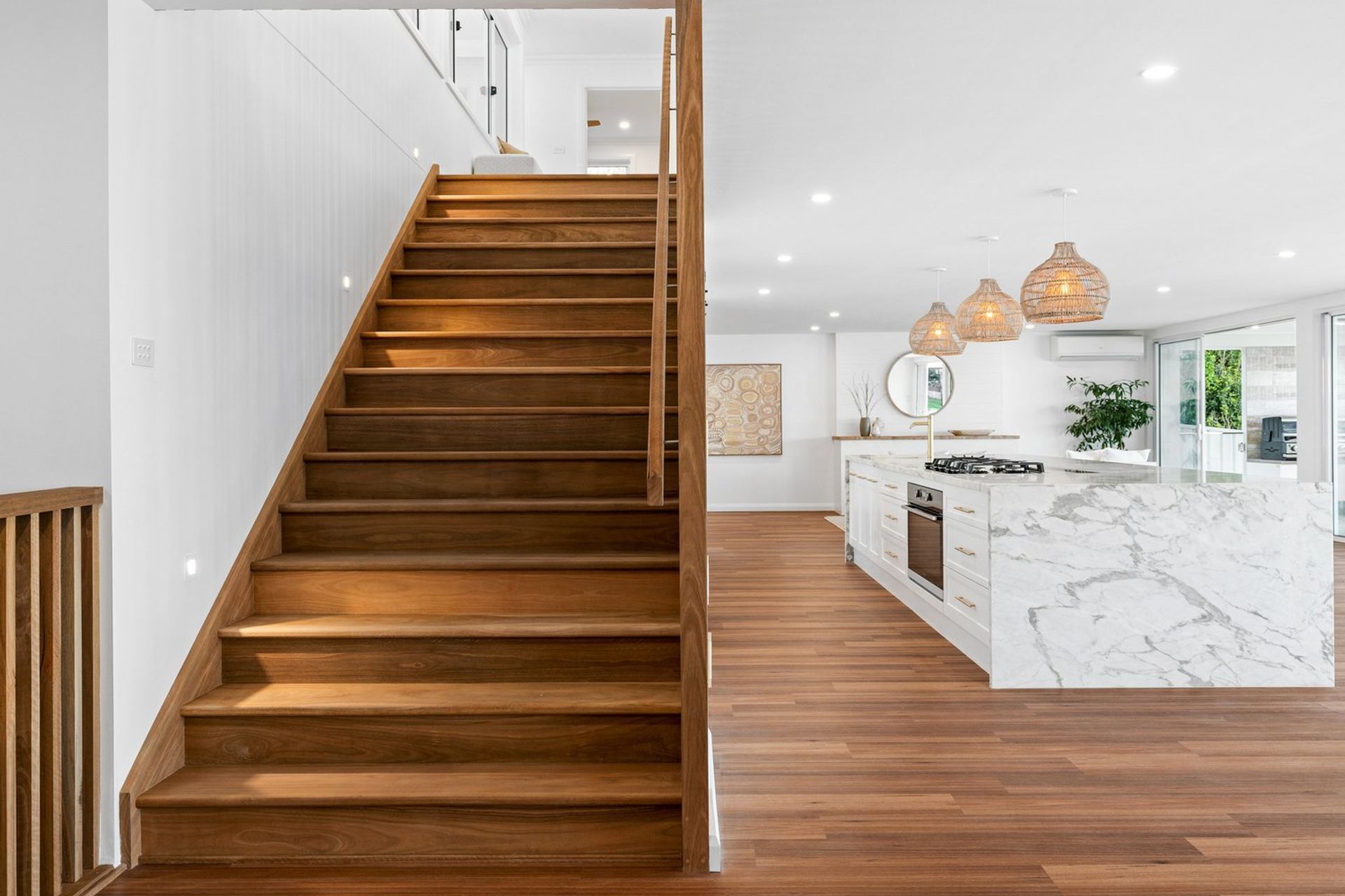 Bolton Point Residence - High End Residential