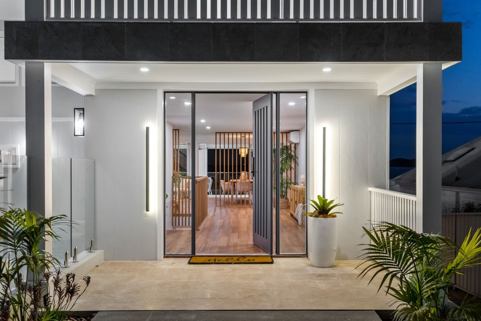 Bolton Point Residence - High End Residential