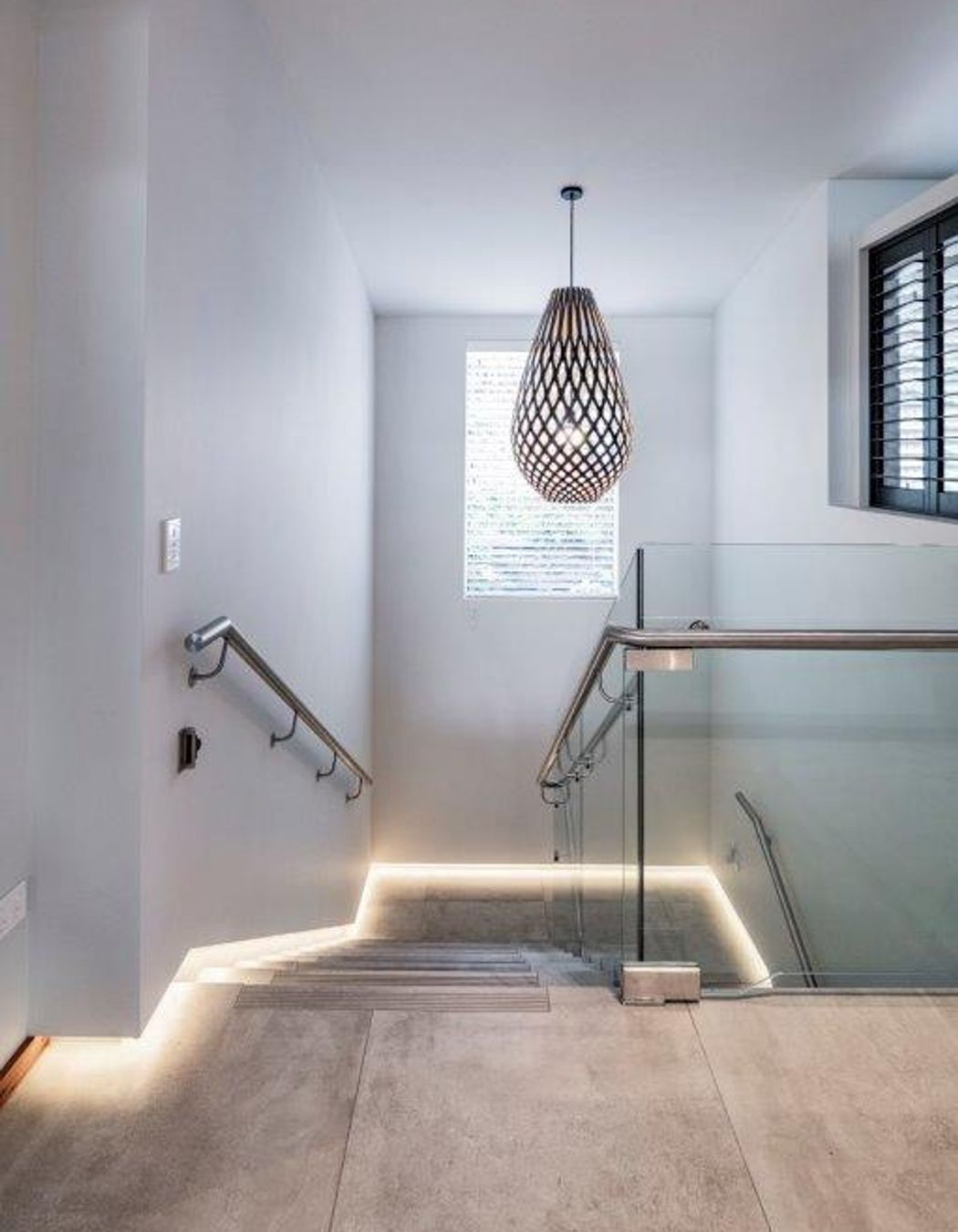 Redcliff's Residence