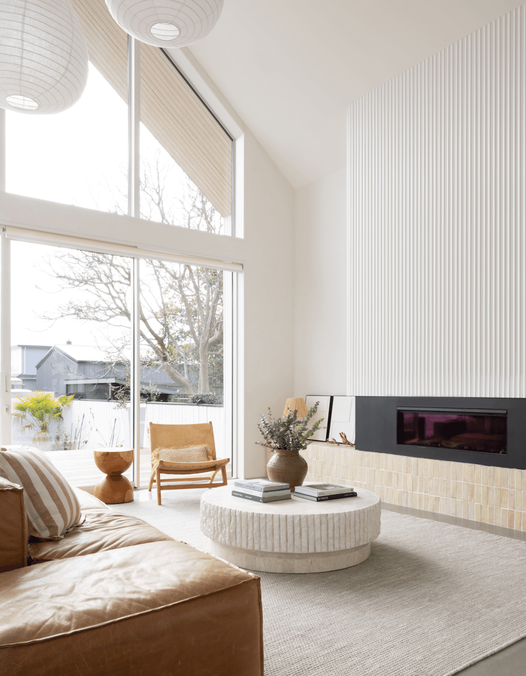 Pendants from Corcovado and coffee table from David Shaw