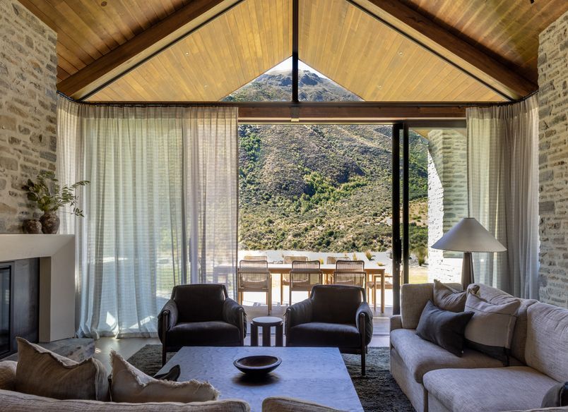 Toms Creek Residence