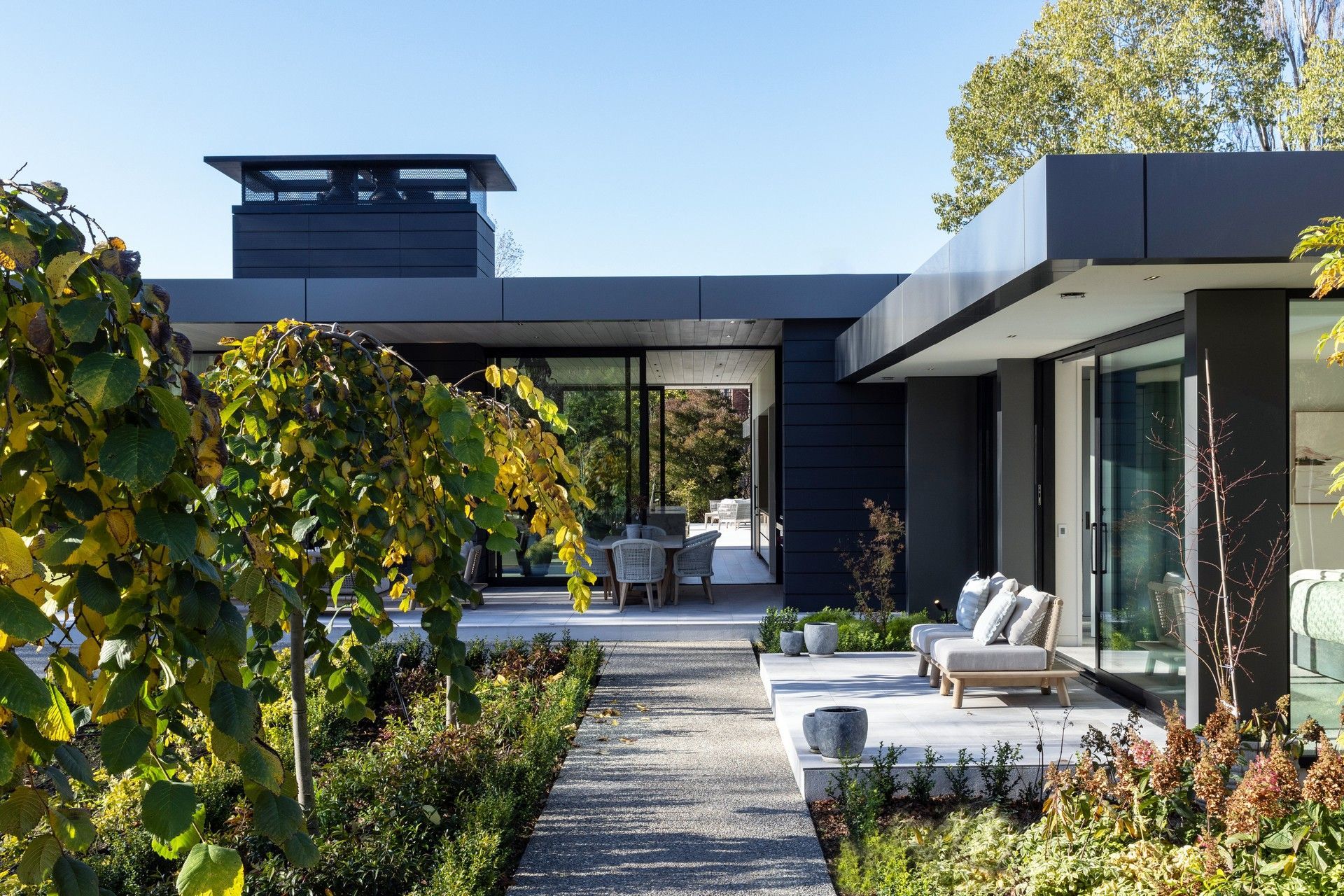 Taieri-Plains-Residence-Johnston-Architects-005.jpg