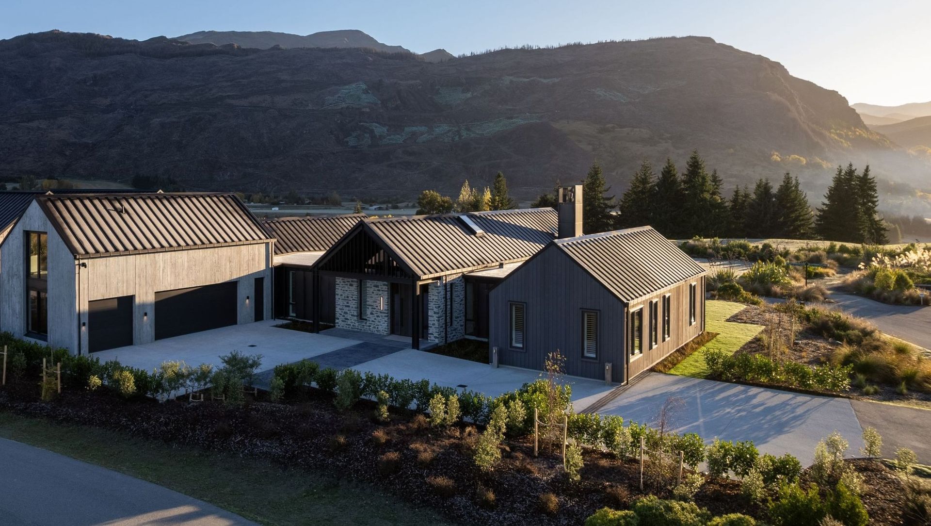 Te Mira Residence banner