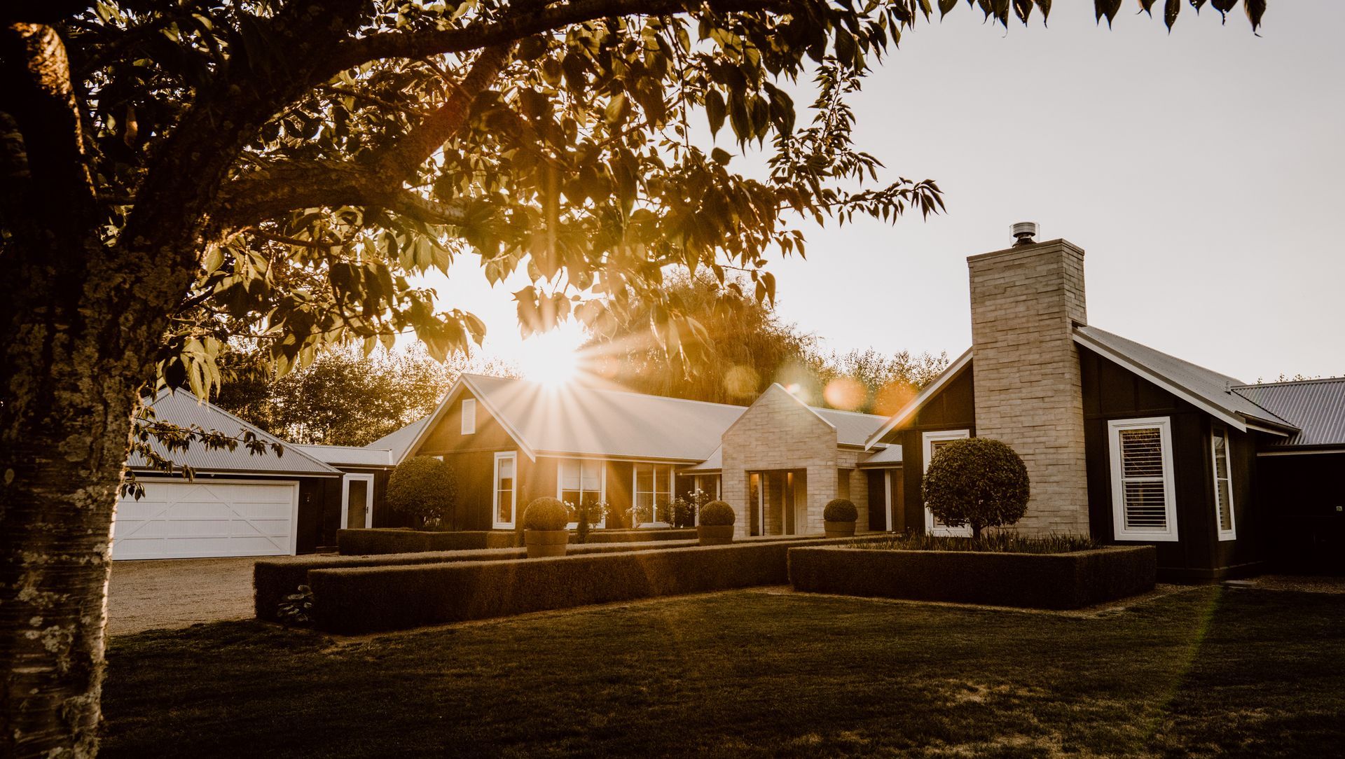 Hunter Lane House banner