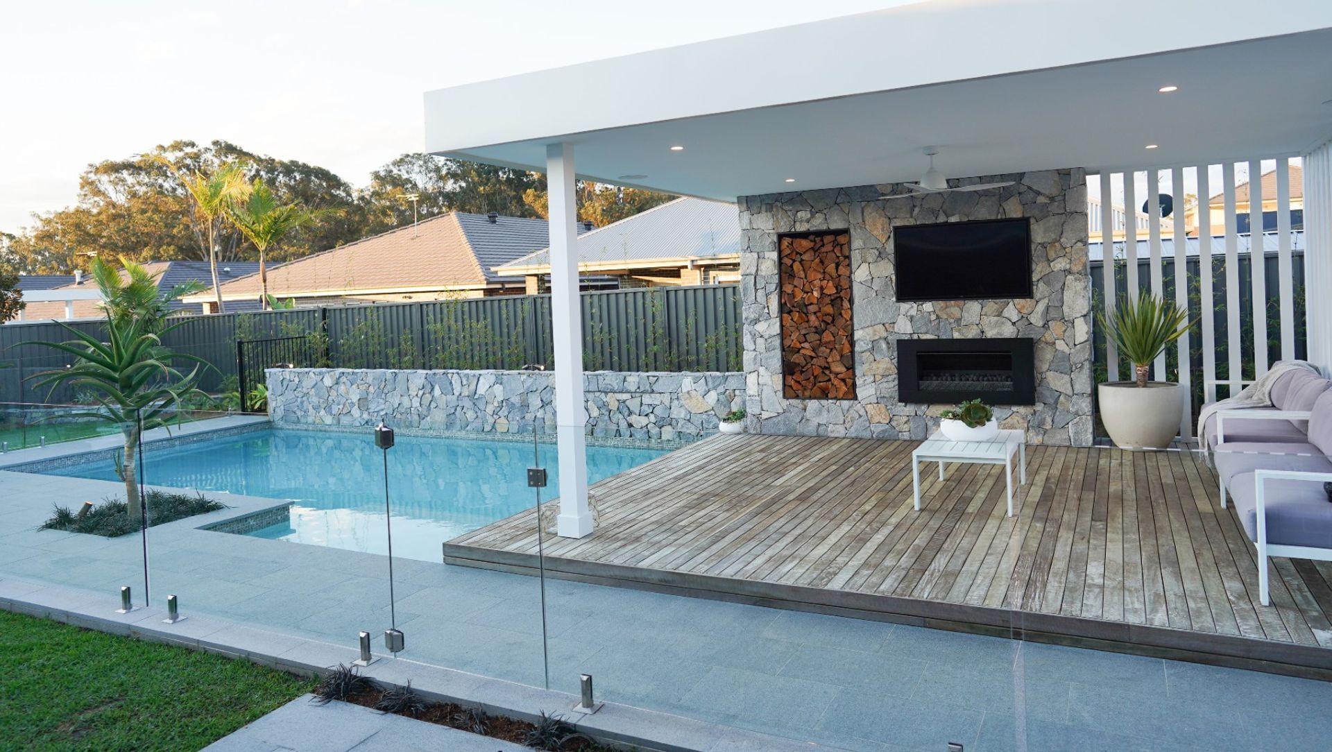 Silhouette Granite Flamed | Outside Indulgence