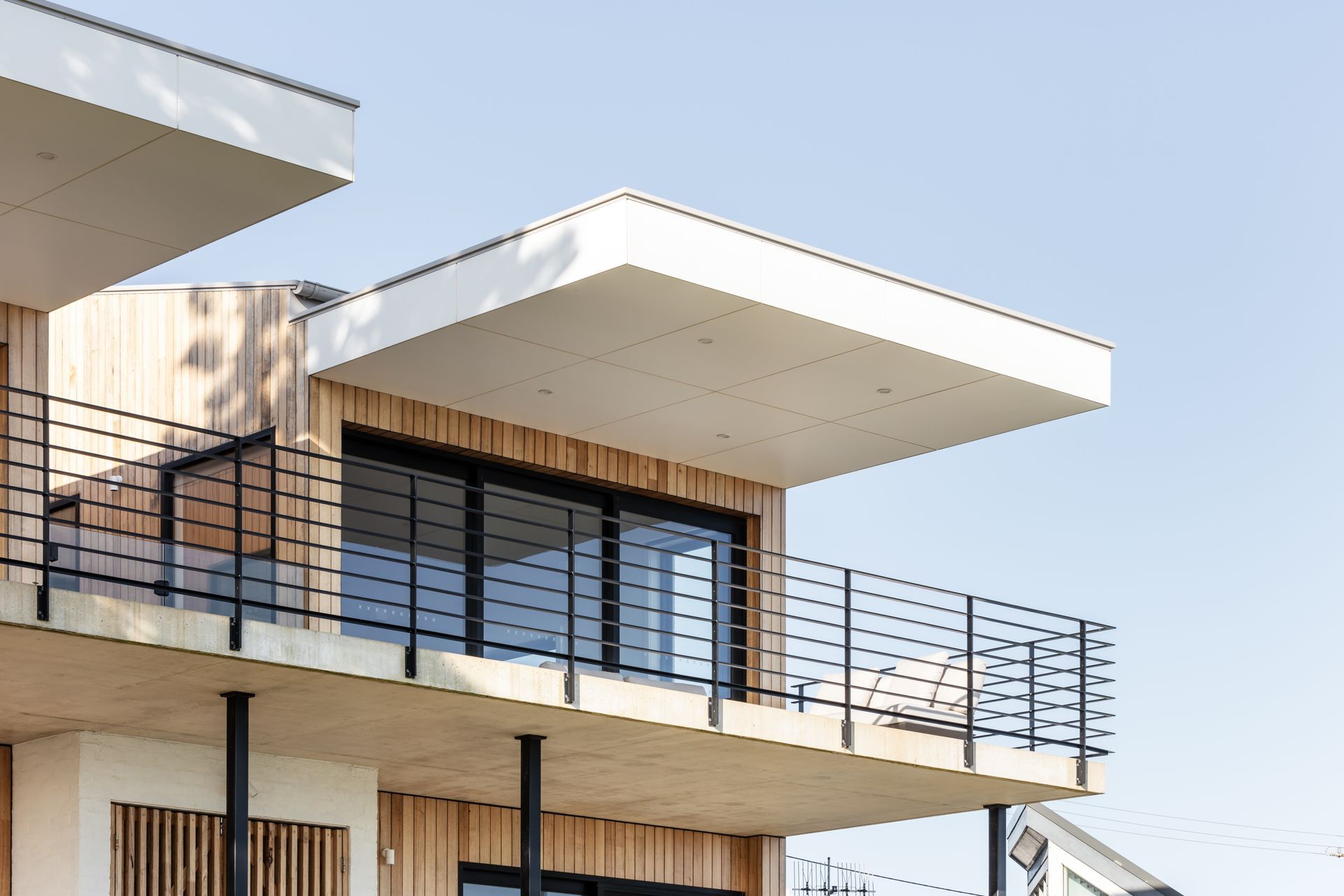 White &amp; Timber House