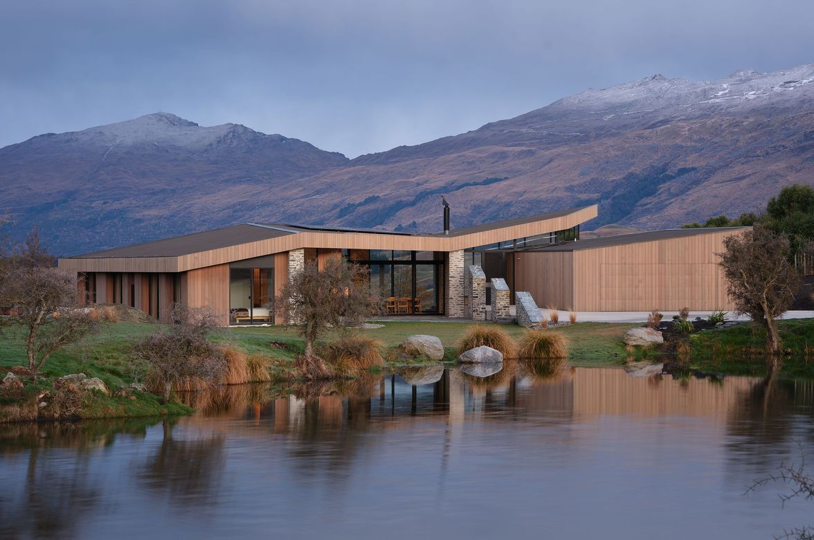 Kārearea House | Falcon's Fold