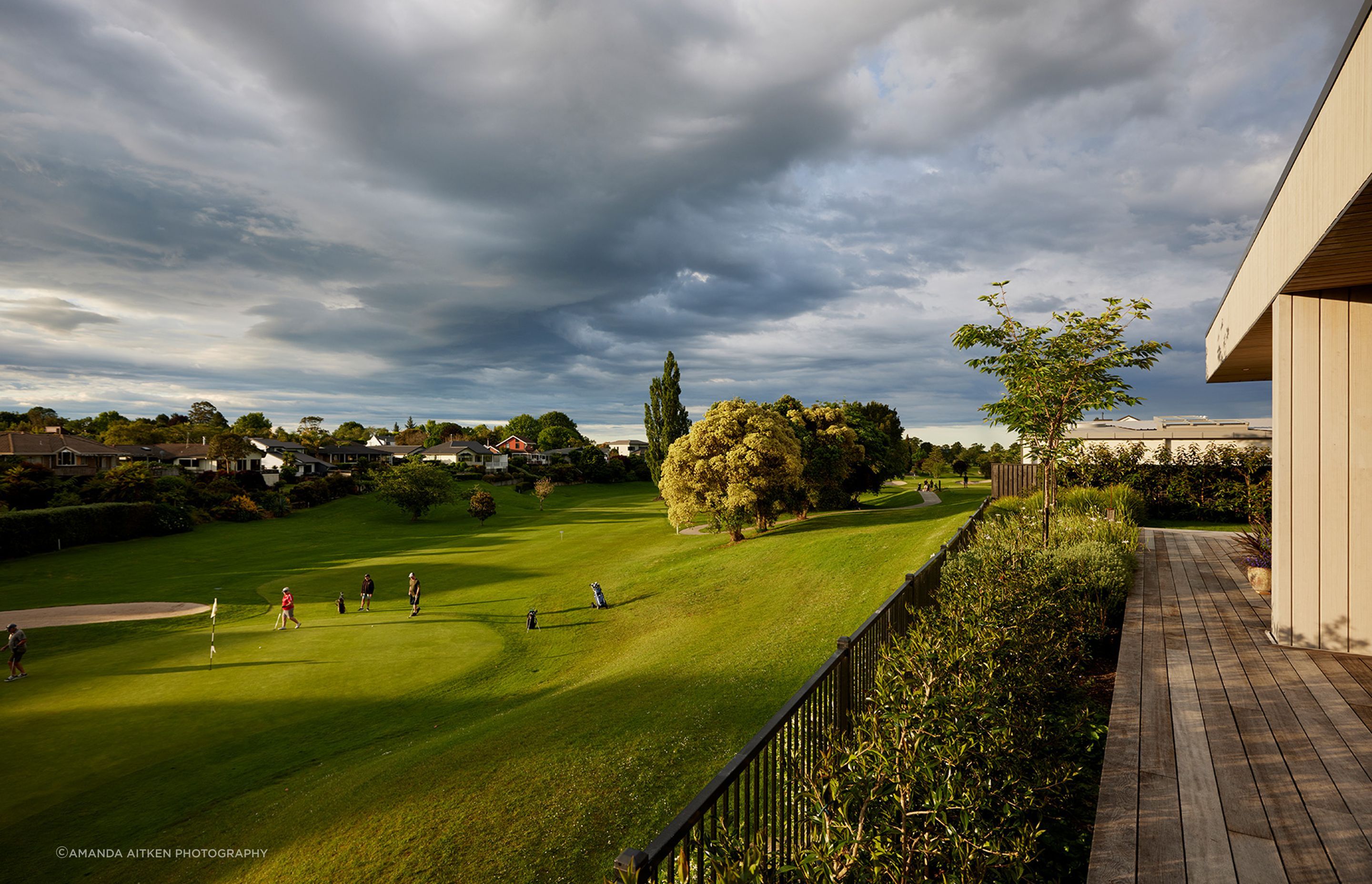 design-builders-paton-home-golf-park-views.jpeg