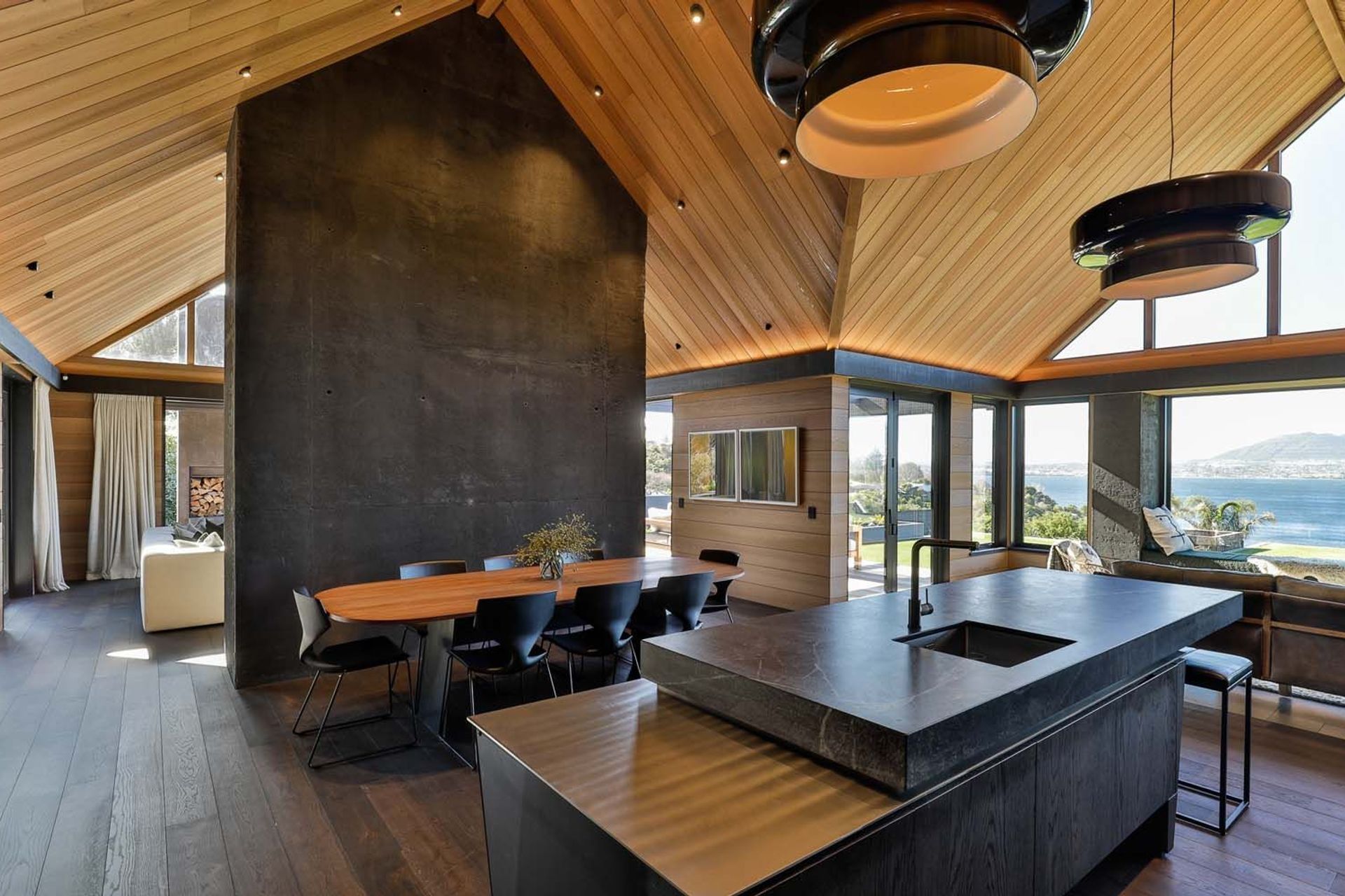 Acacia Bay Home, Taupo