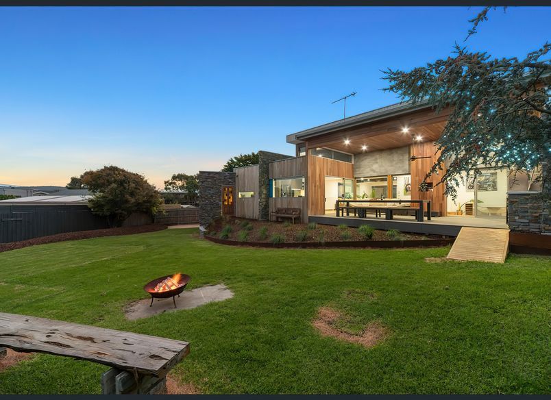 Omuna Court, Safety Beach