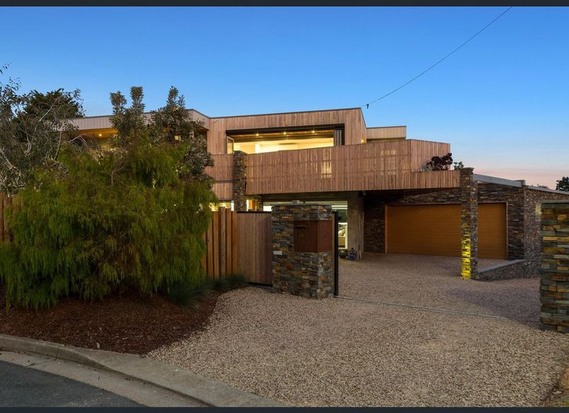 Omuna Court, Safety Beach