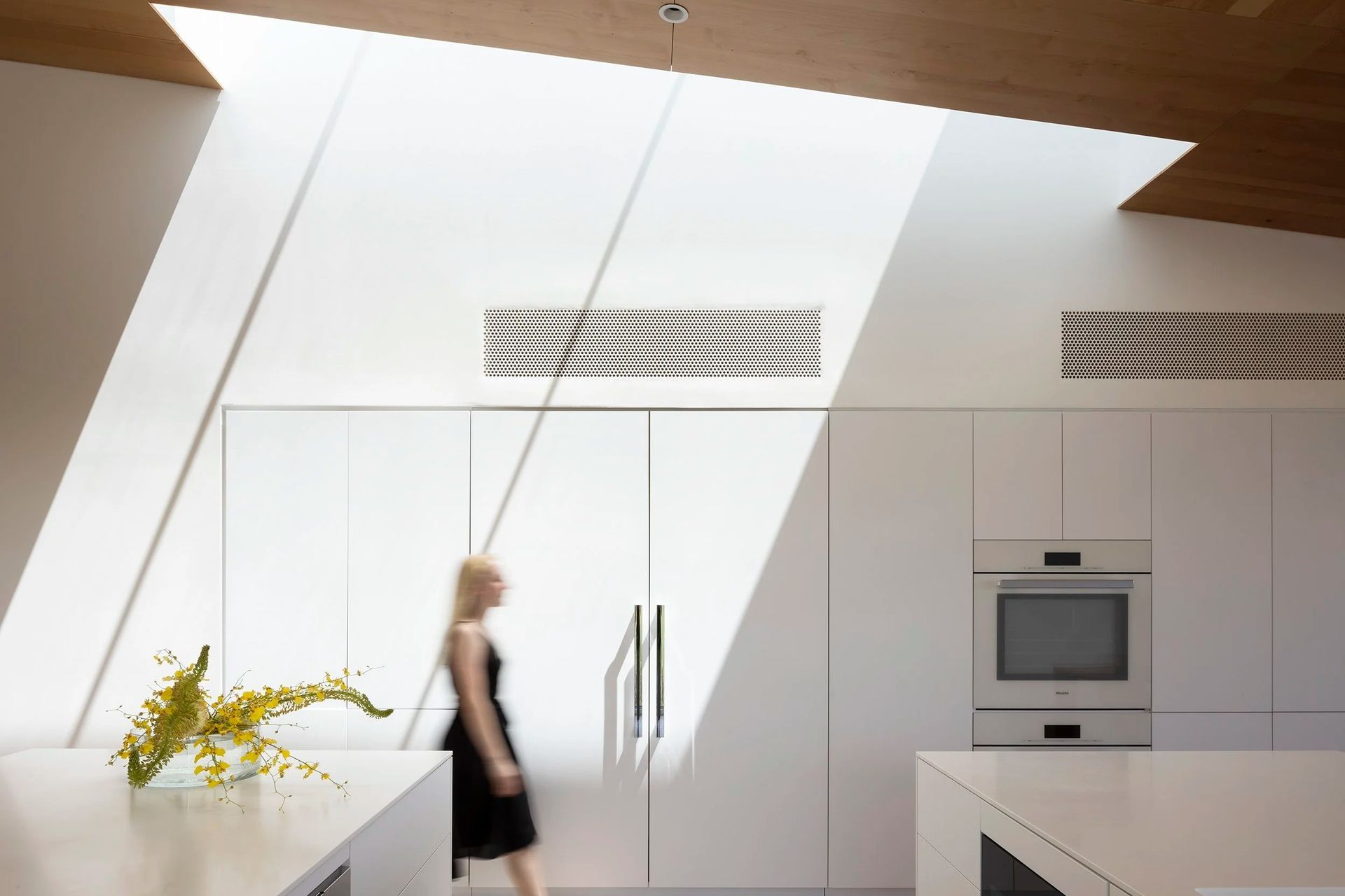 imgi90HKAVentanaHouse1360.jpg