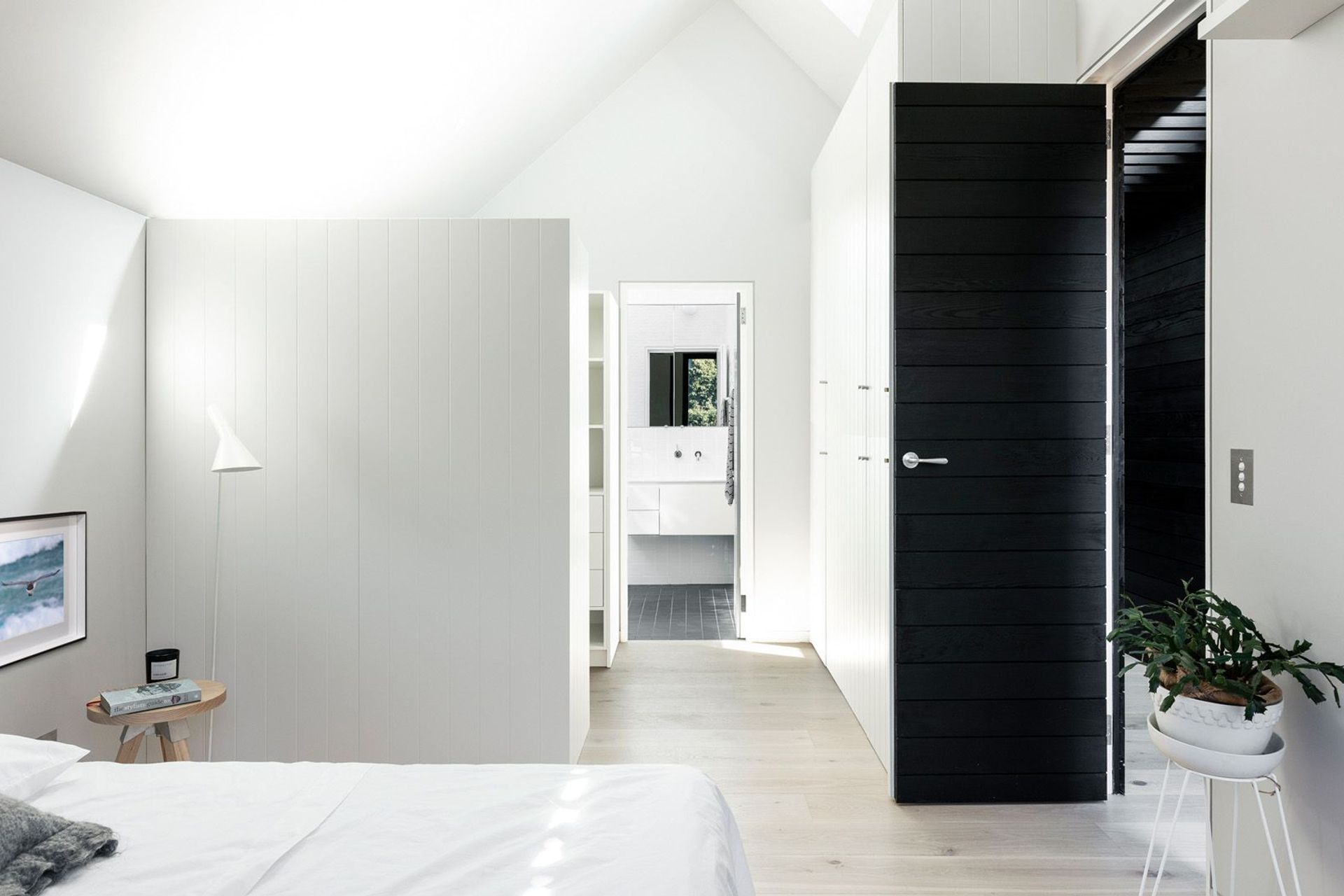 Northcote Street, Naremburn