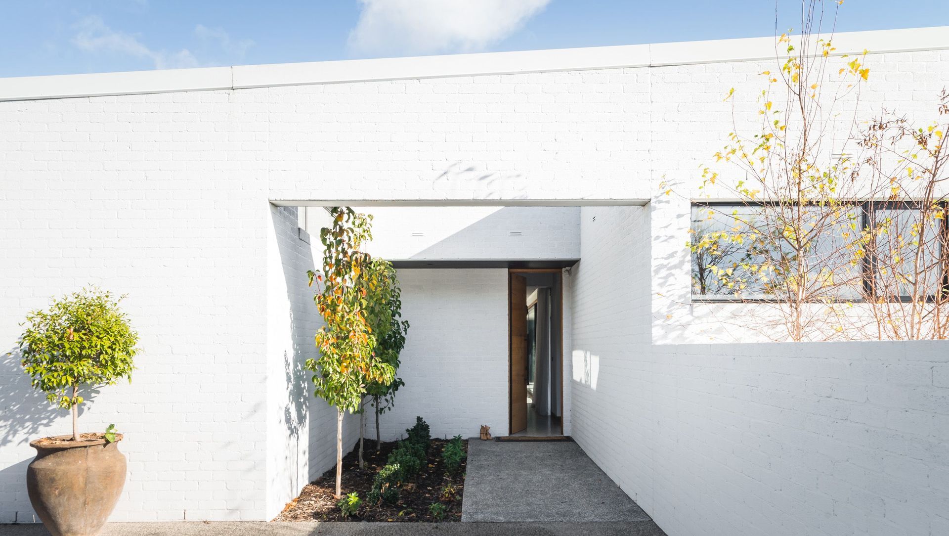 Ivy Lane Residence banner