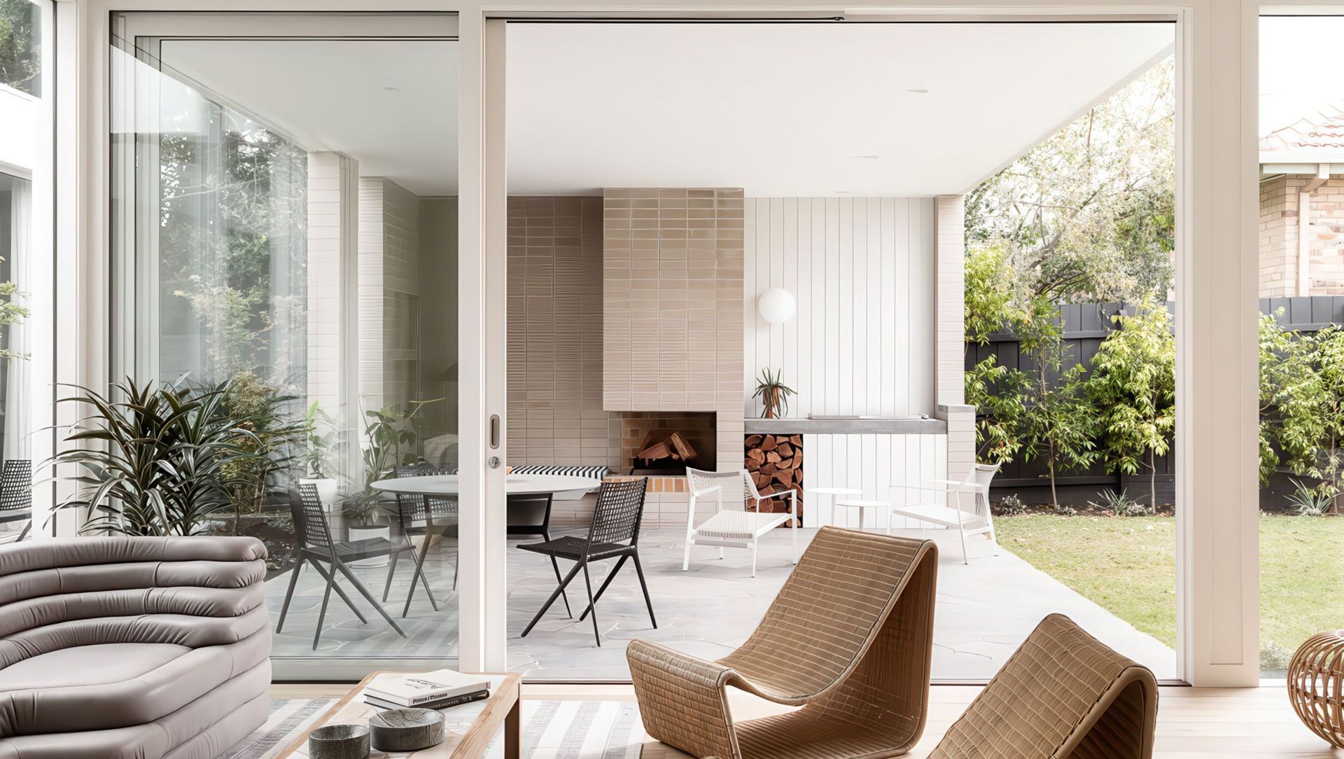 Newtown Courtyard House banner