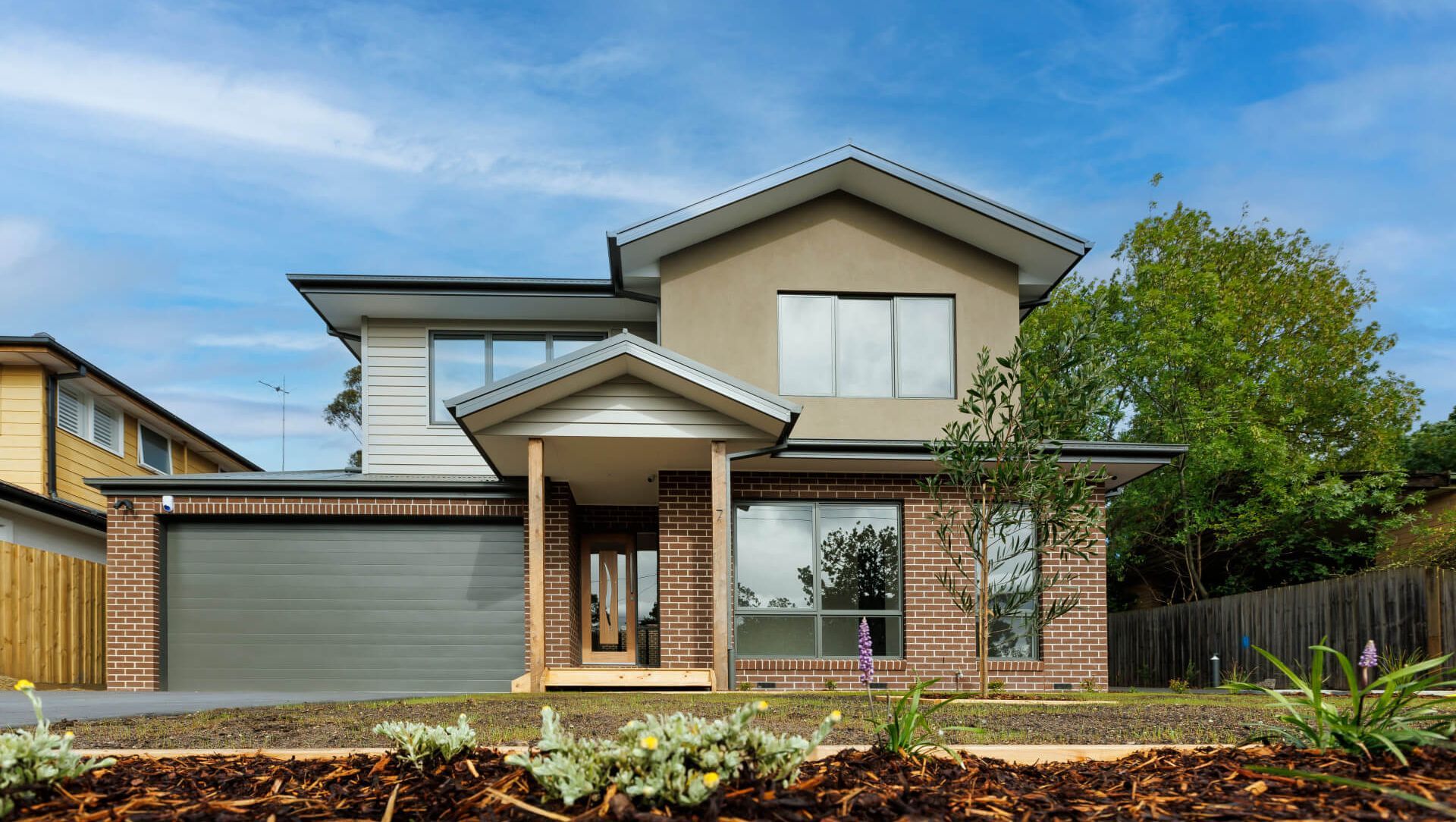Campbell Street, Diamond Creek banner