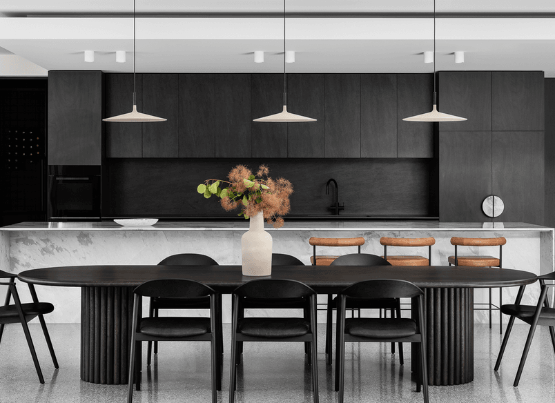 Round Choreography Residence