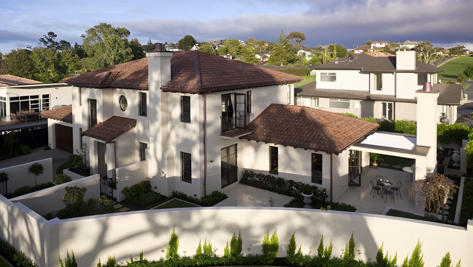 Mediterranean Villa banner