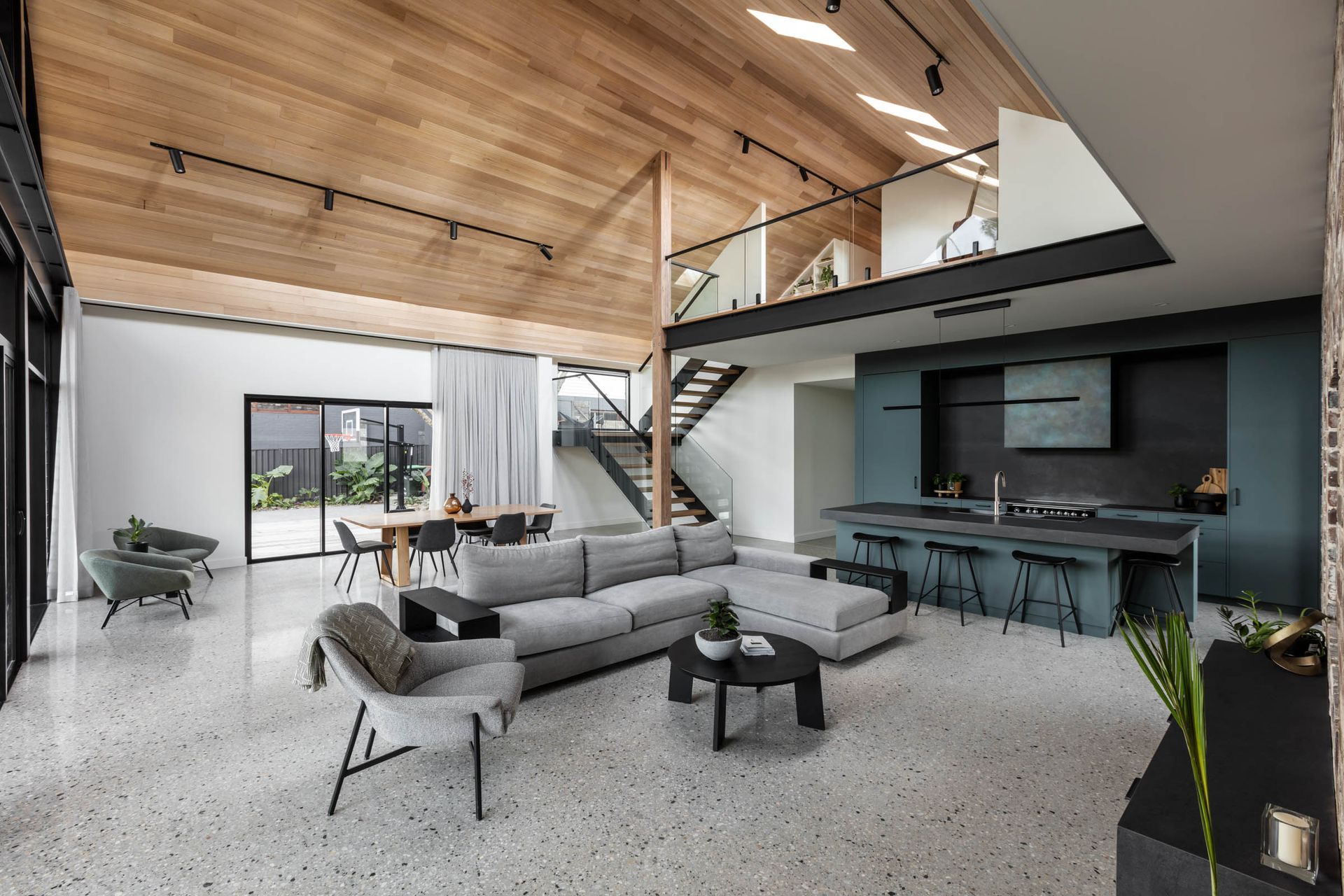 Manhattan on Belmore