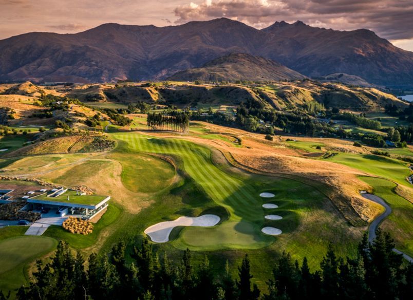 Golf Course, The Hills