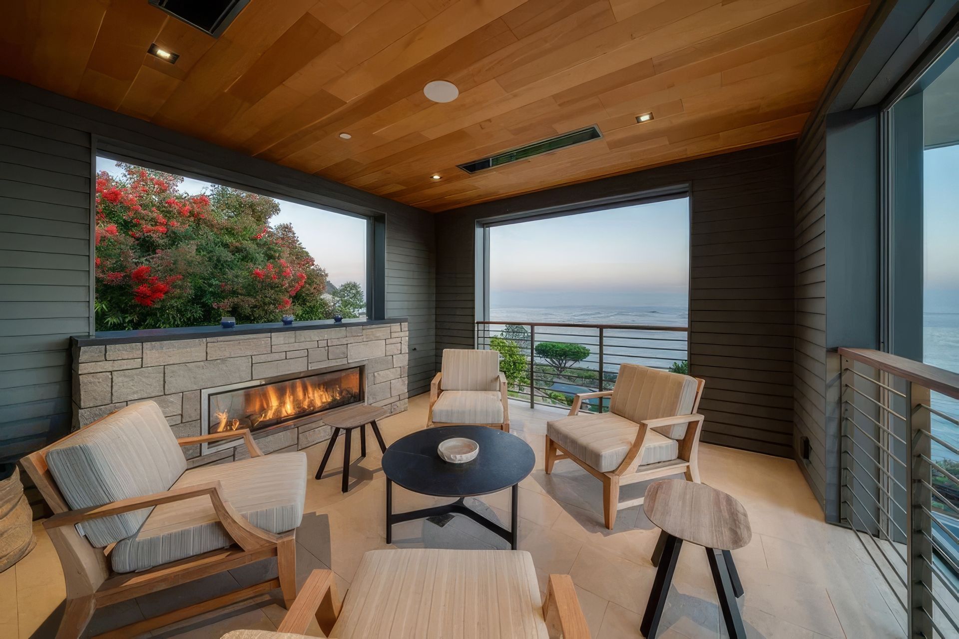 130Bluff18-ap-compressed-upscaled-by-Replicate.jpg