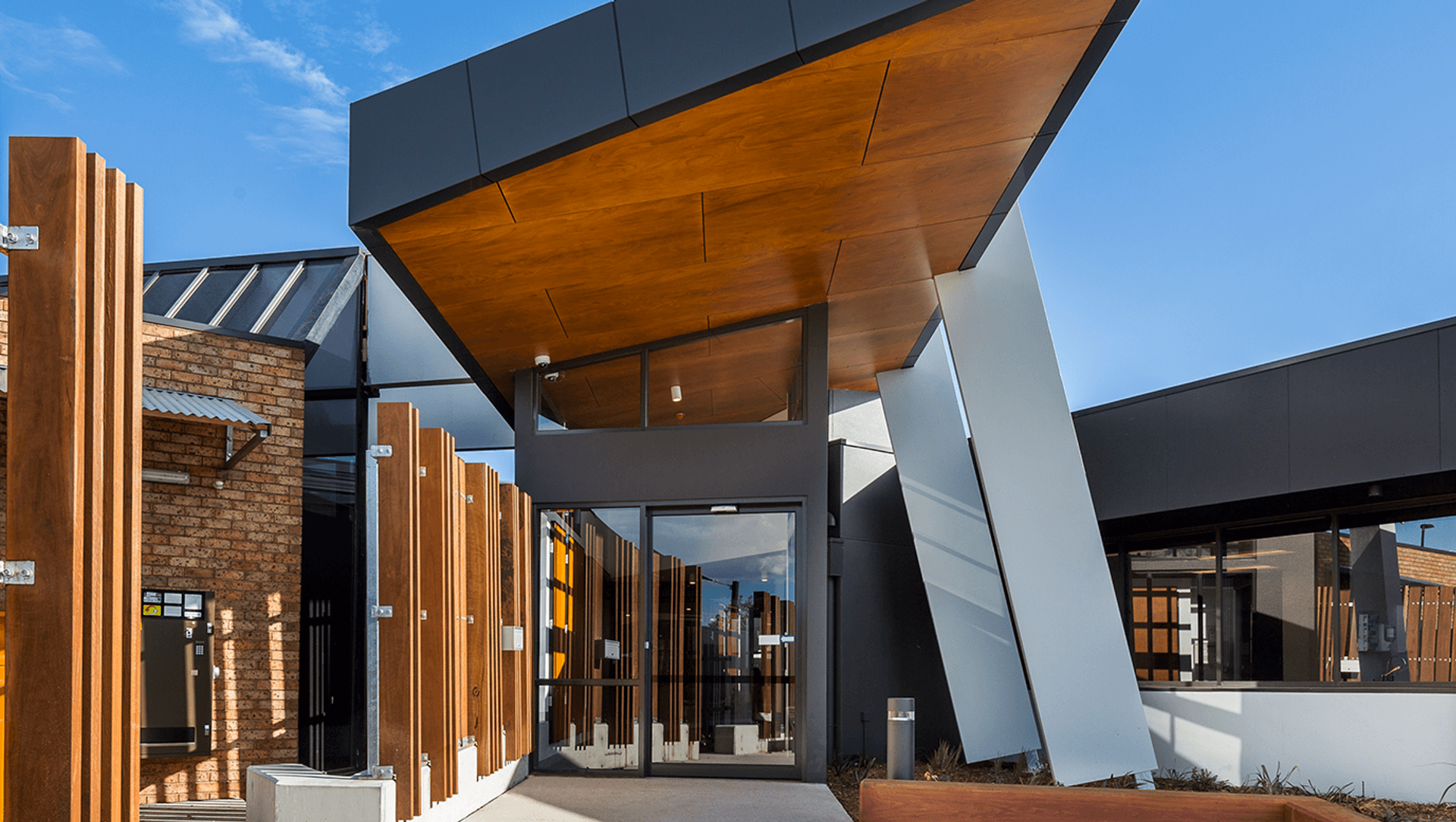 Monash Health Pakenham Health Centre banner