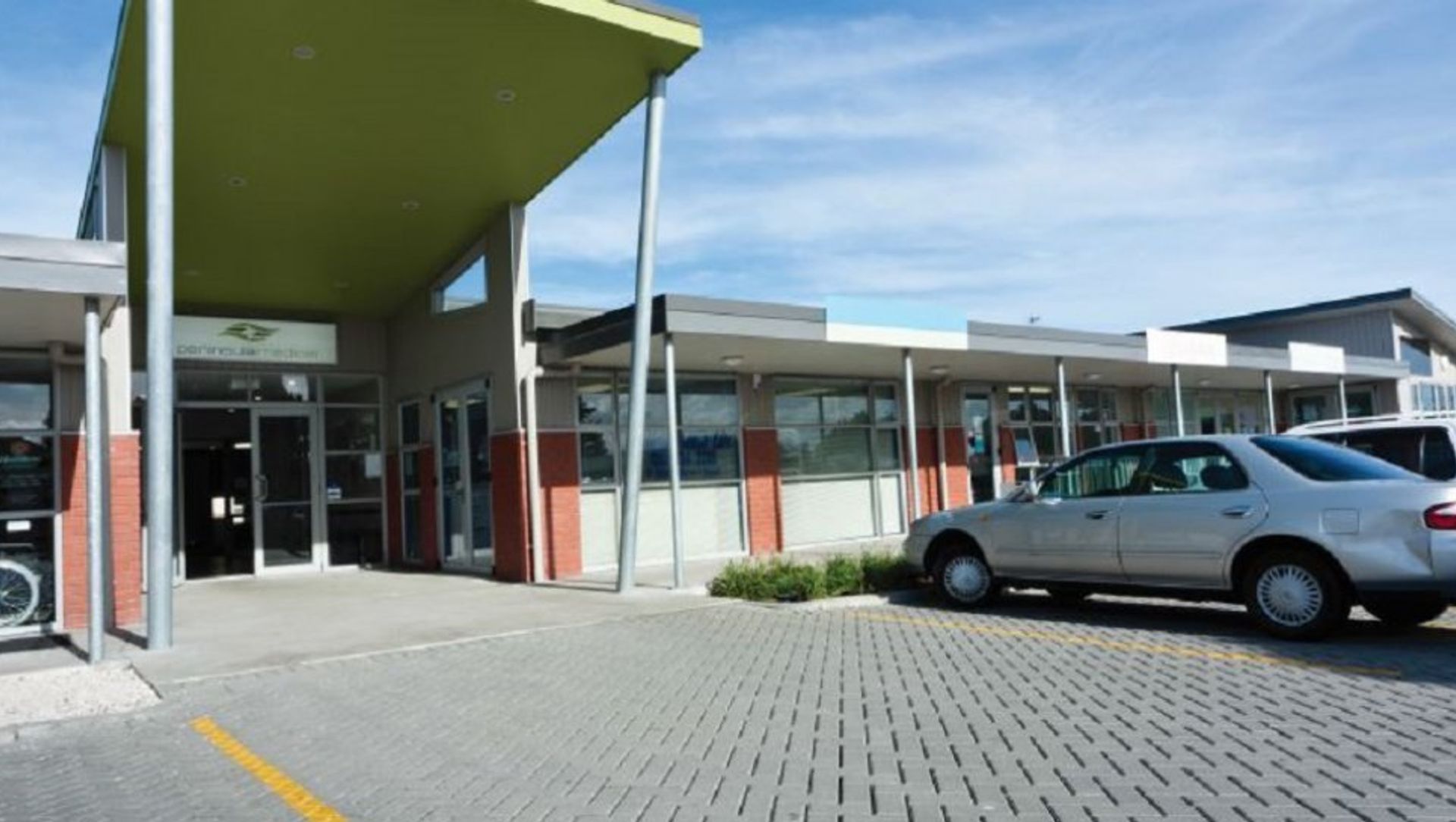 FlowPave Creates The Perfect Non-slip Surface banner