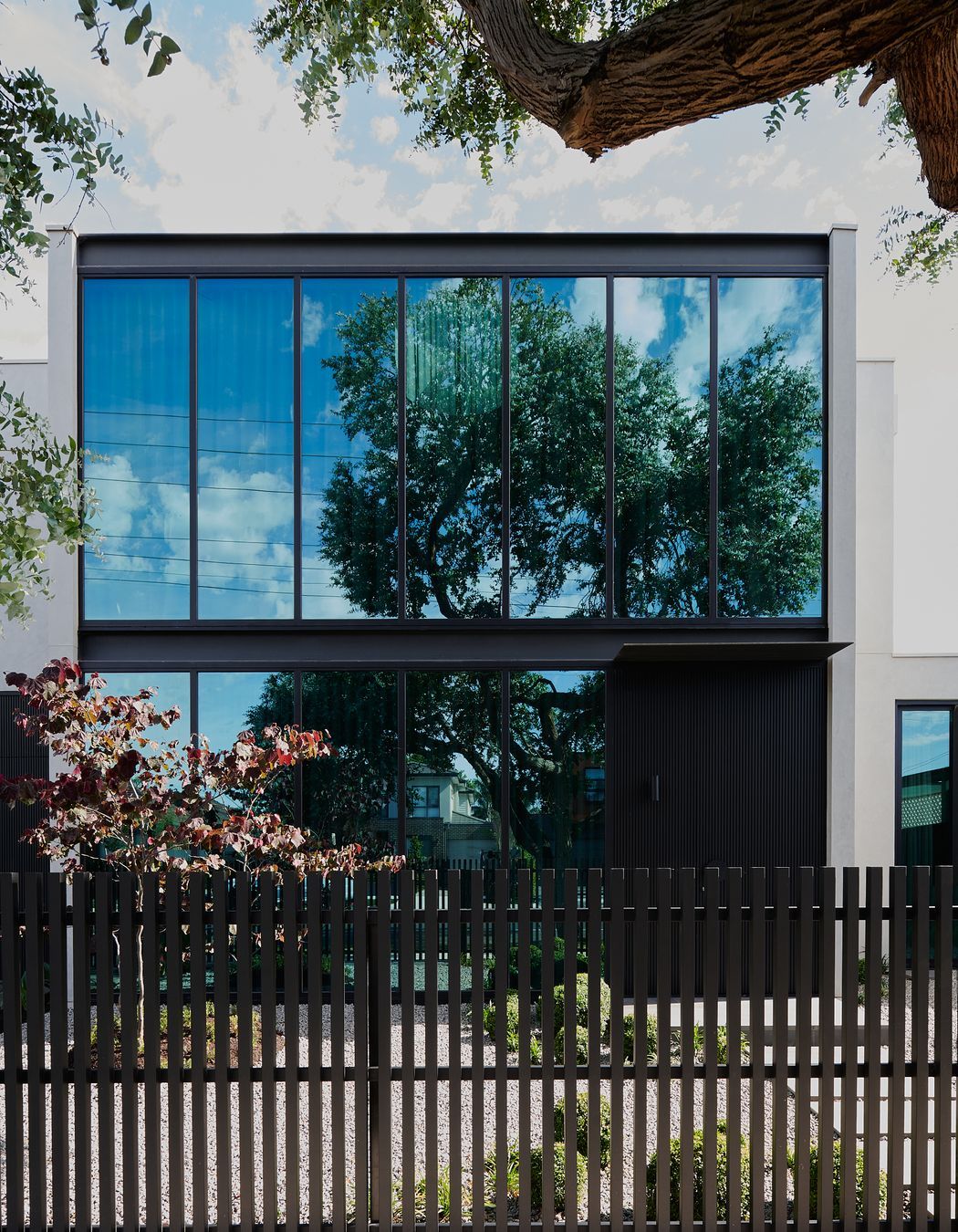 The Bach Pad, Hampton