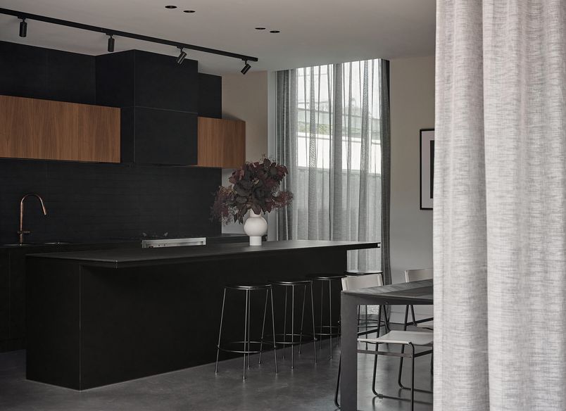 The Bach Pad, Hampton