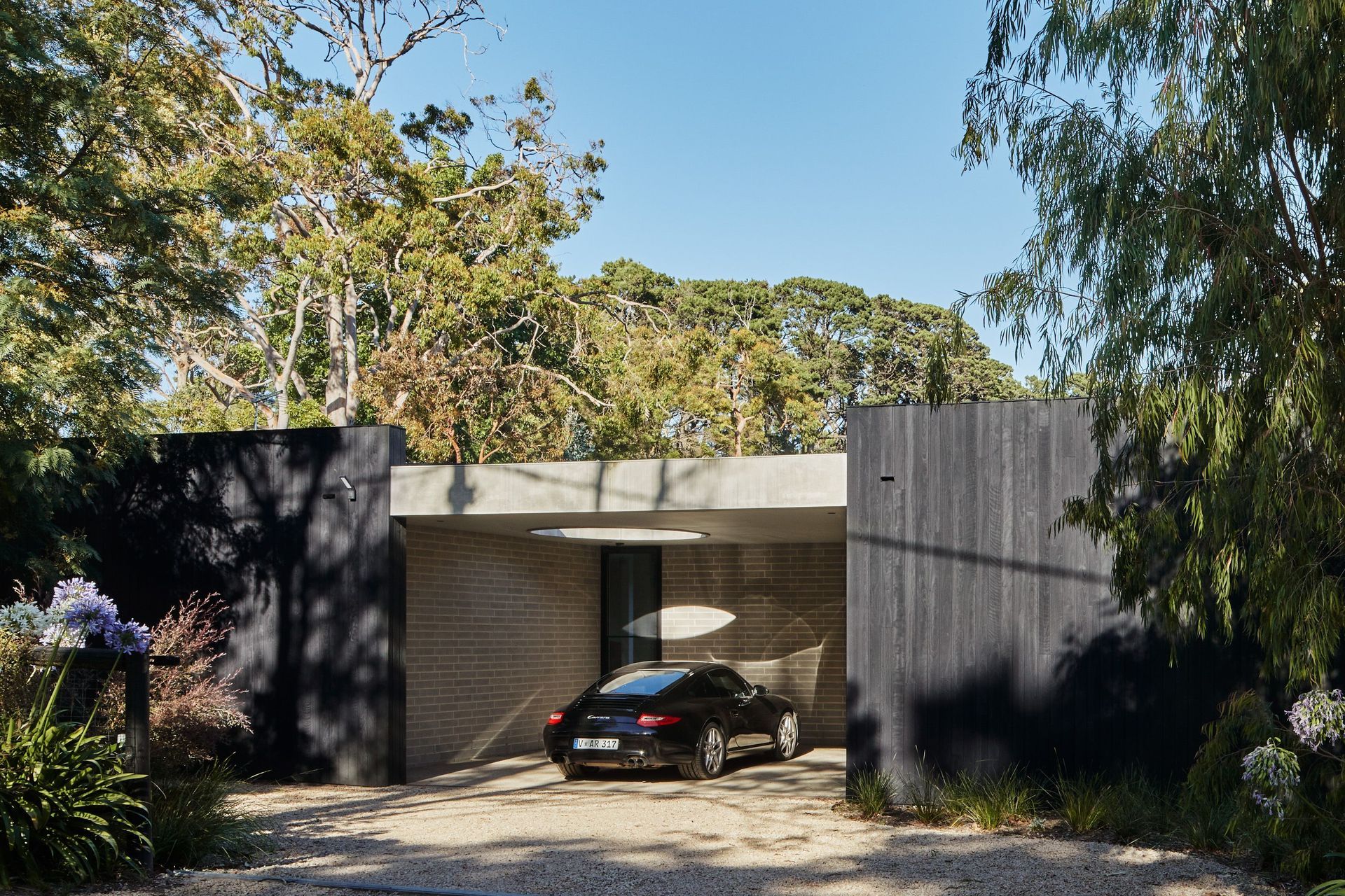 MM Courtyard House