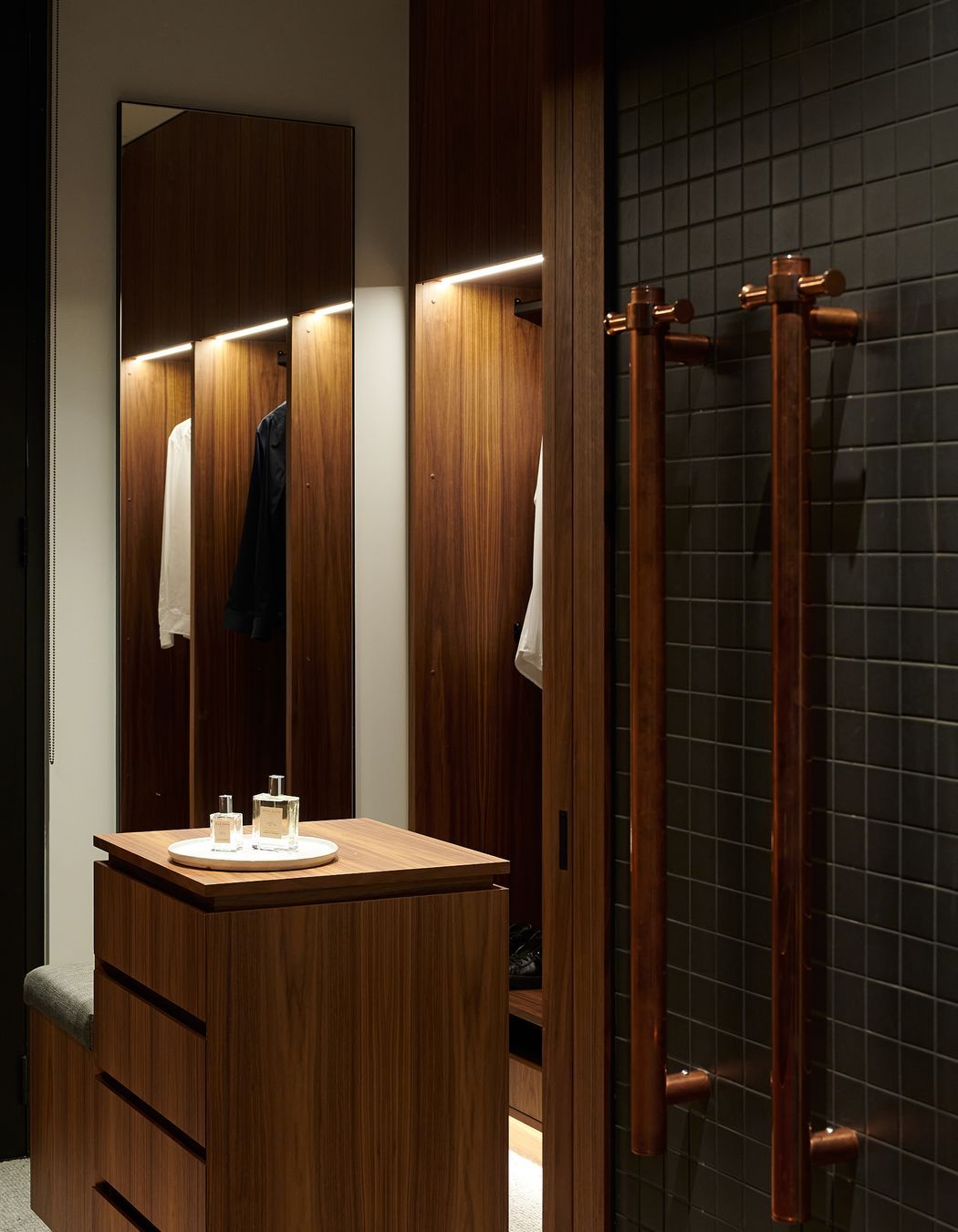 The Bach Pad, Hampton