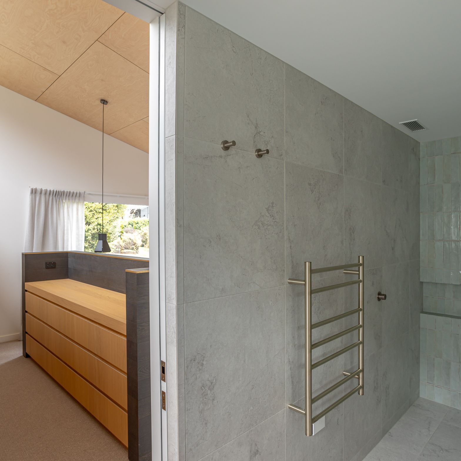 Master ensuite and shower