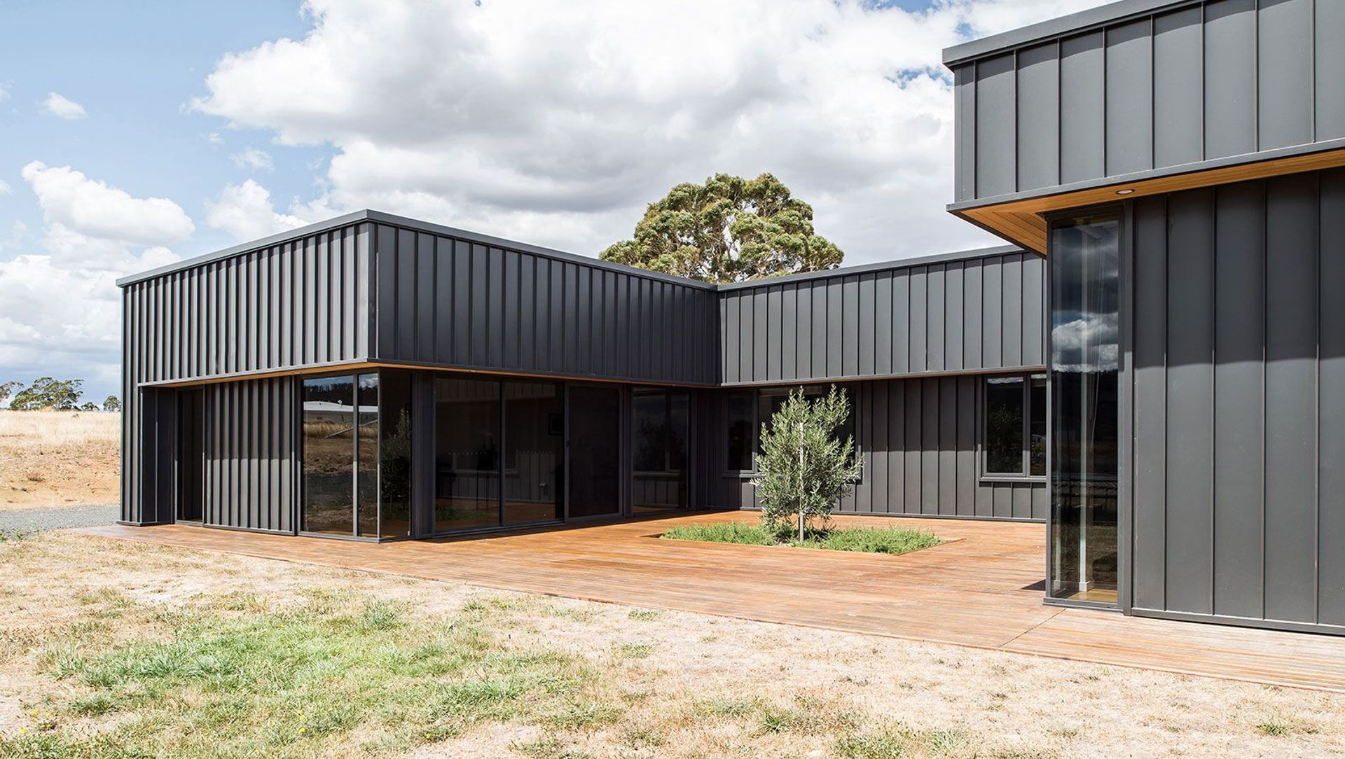 57 White Gum Rise banner