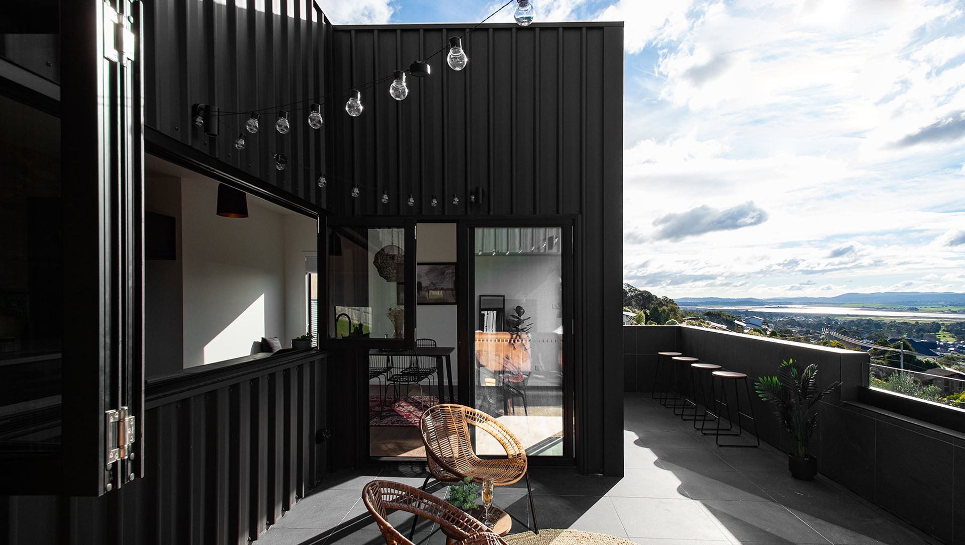 59 Lachlan Parade banner