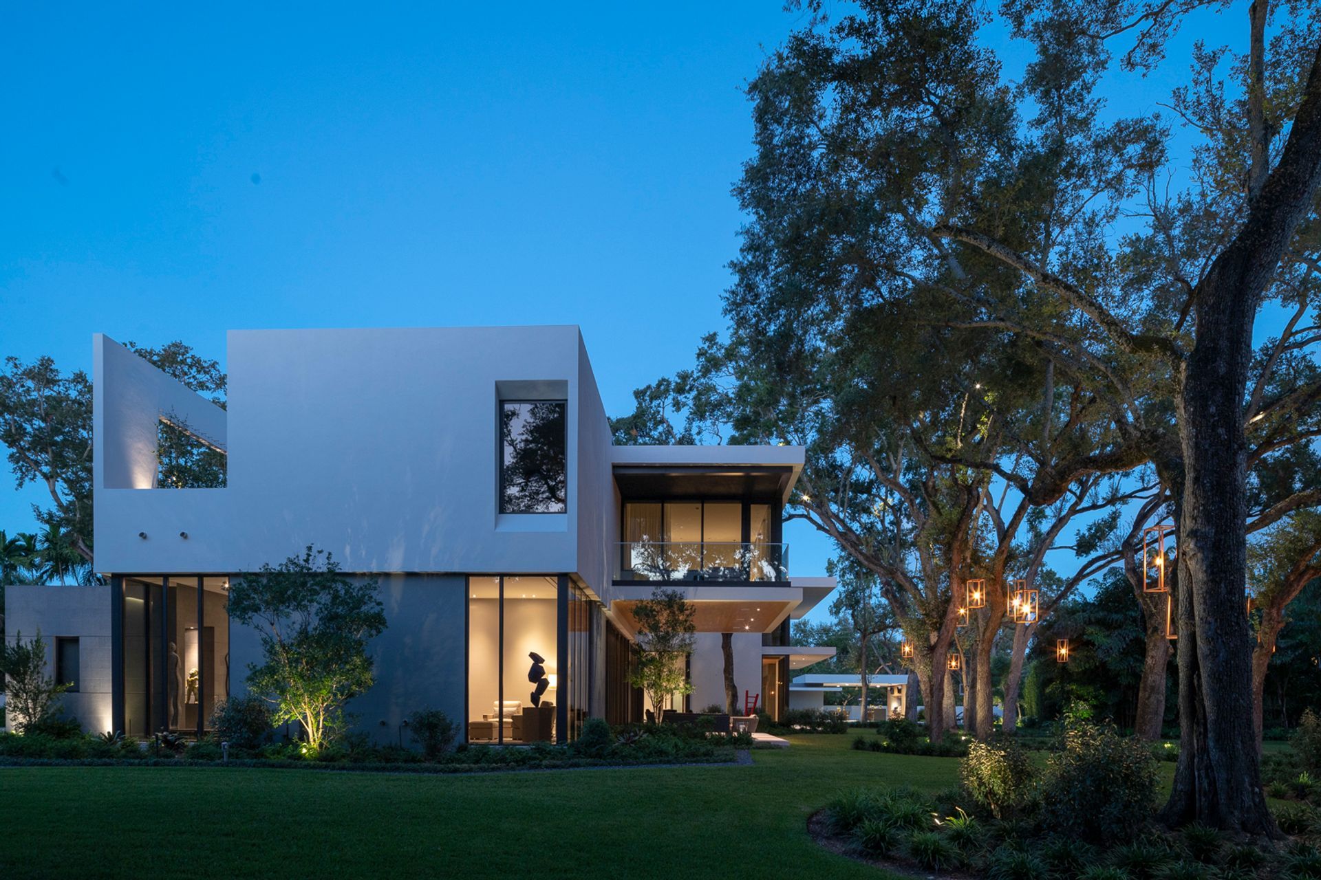 6941c14c31904b9aae7cc286La-Escondida-Exterior.jpg