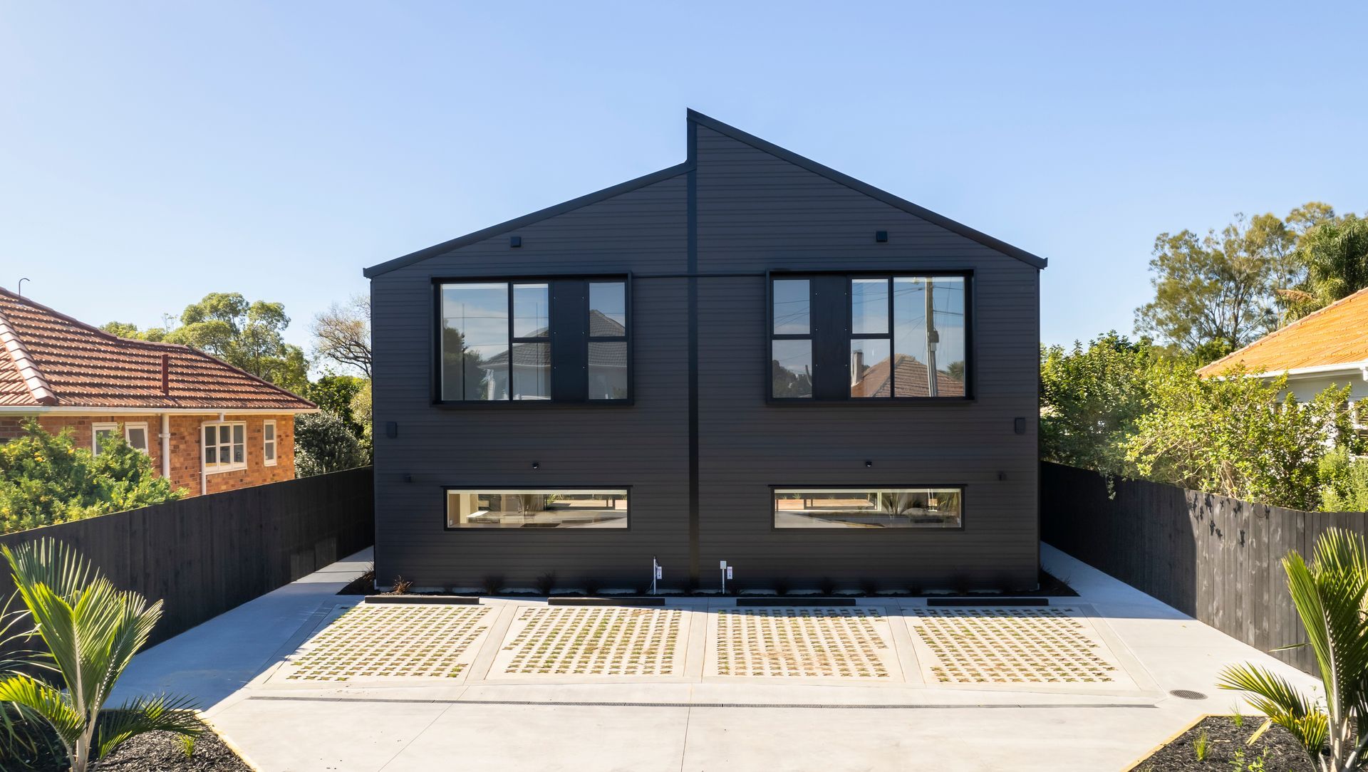Simple and Sleek Duplex banner