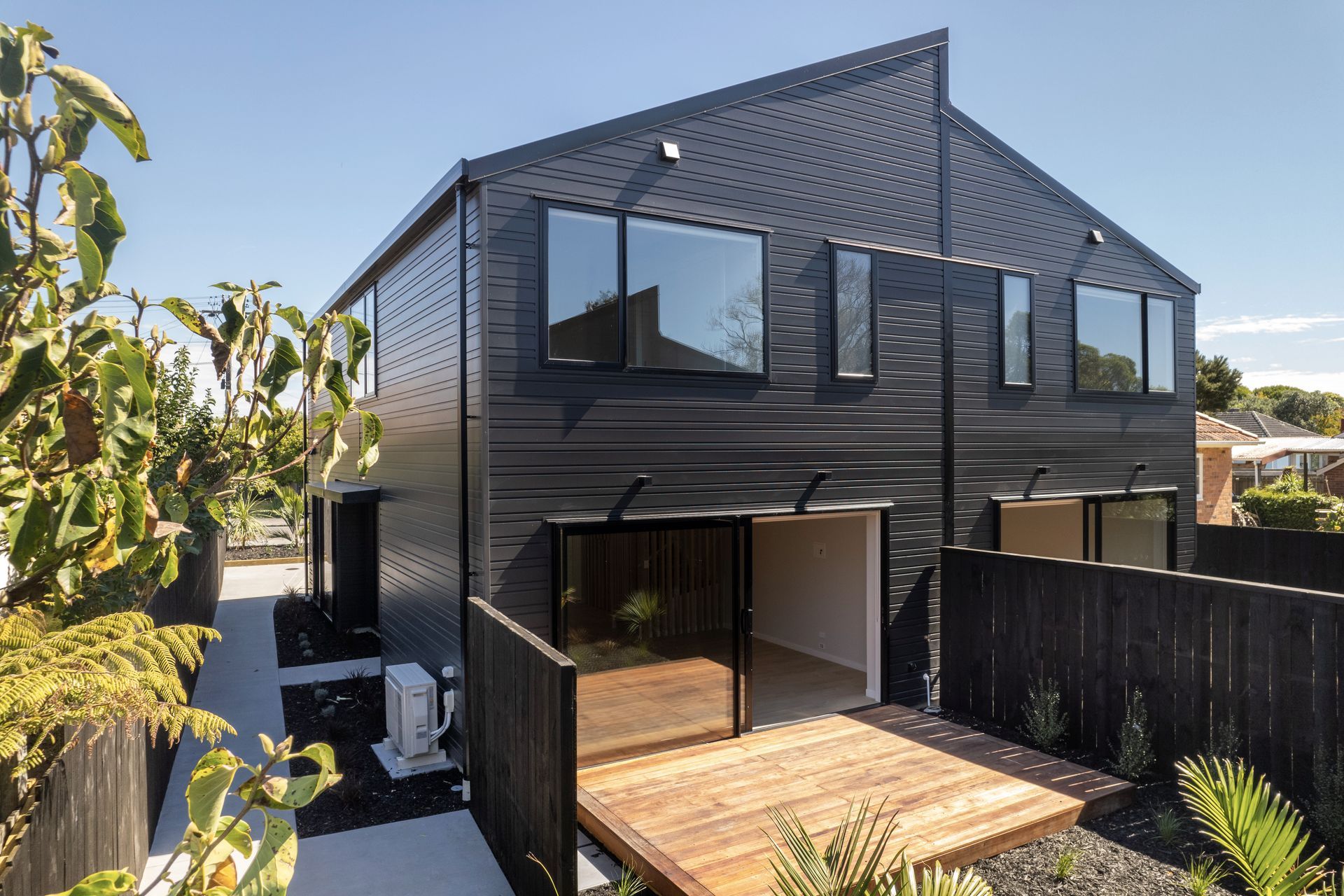 Simple and Sleek Duplex