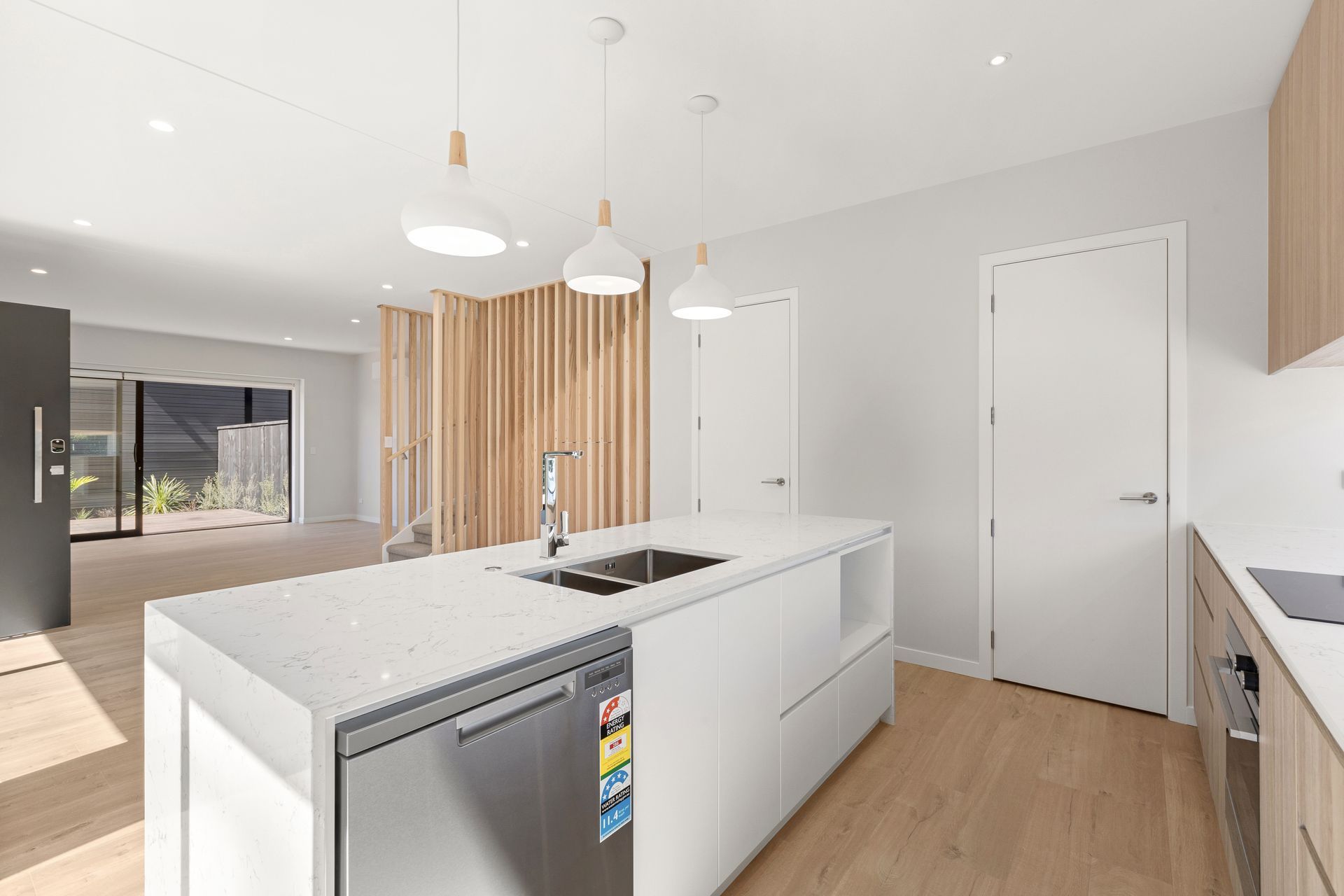 Simple and Sleek Duplex