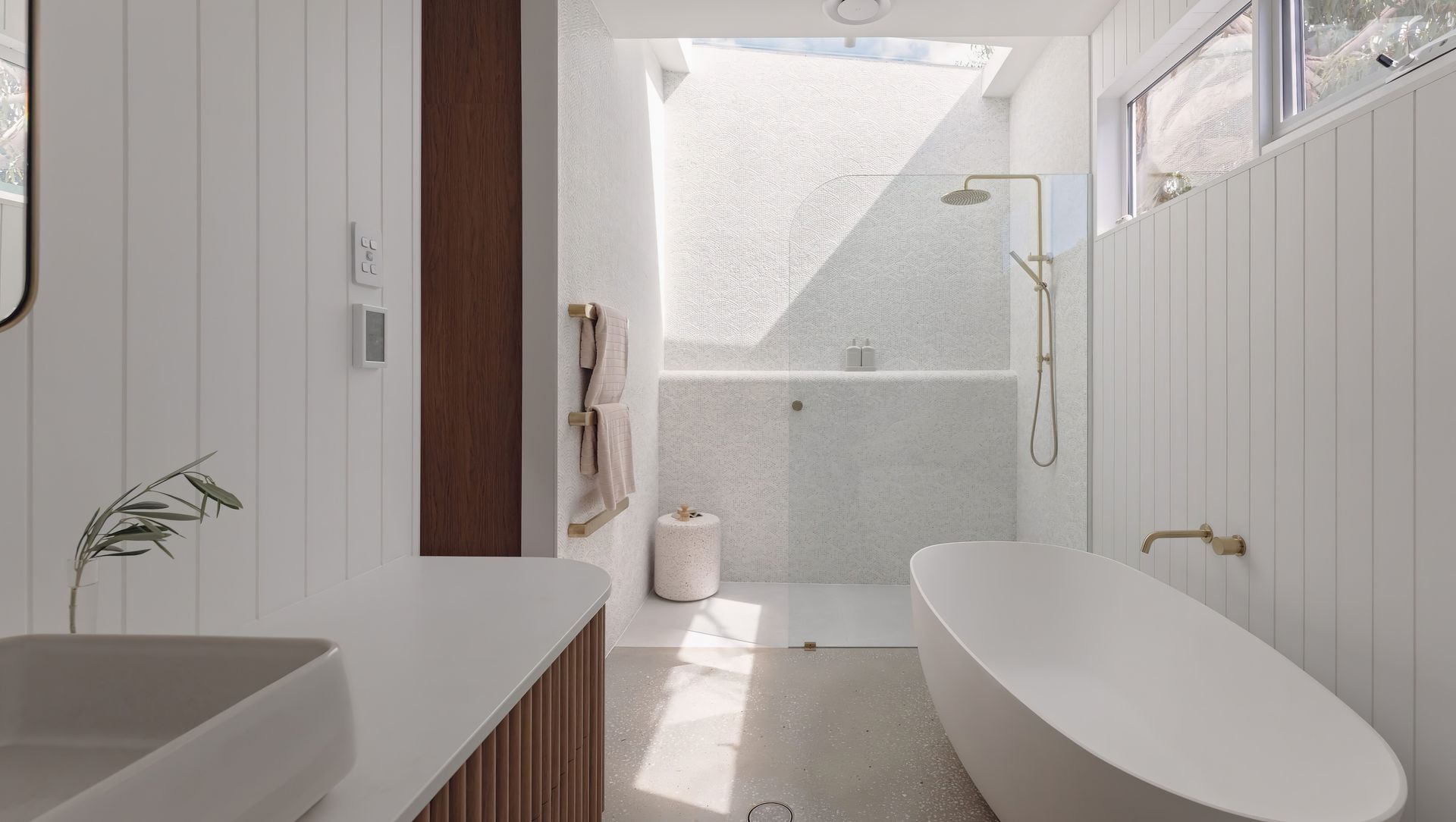 Elliot Avenue - Maxwell Built banner